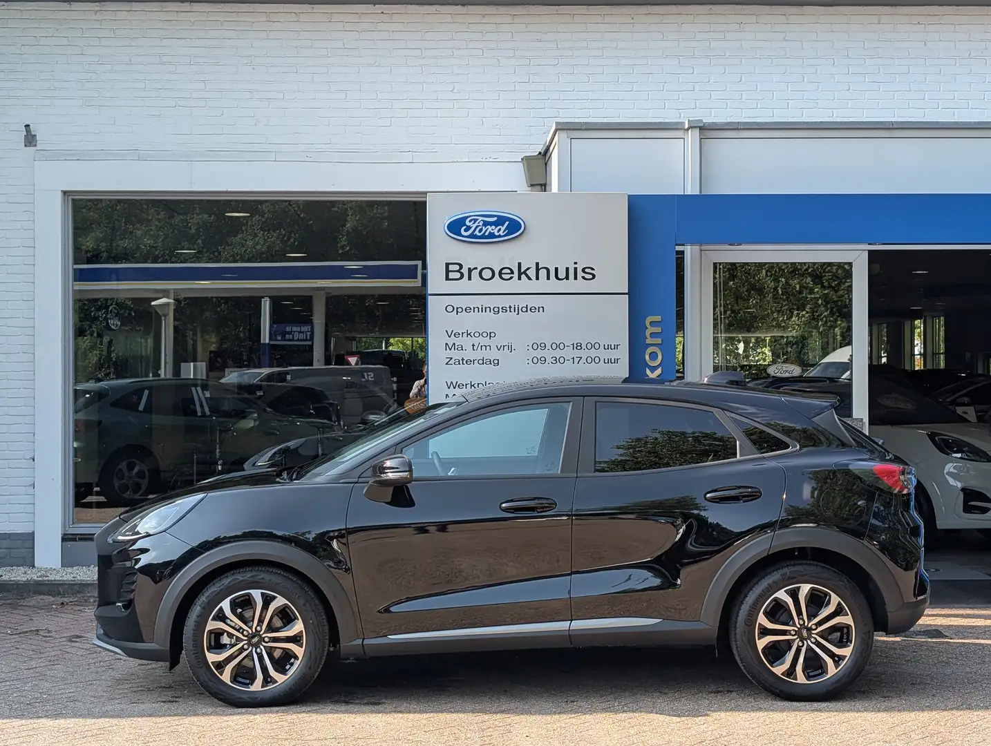 Ford Puma 1.0 EcoBoost 125pk Hybrid Titanium Automaat | Wint Noir - 2