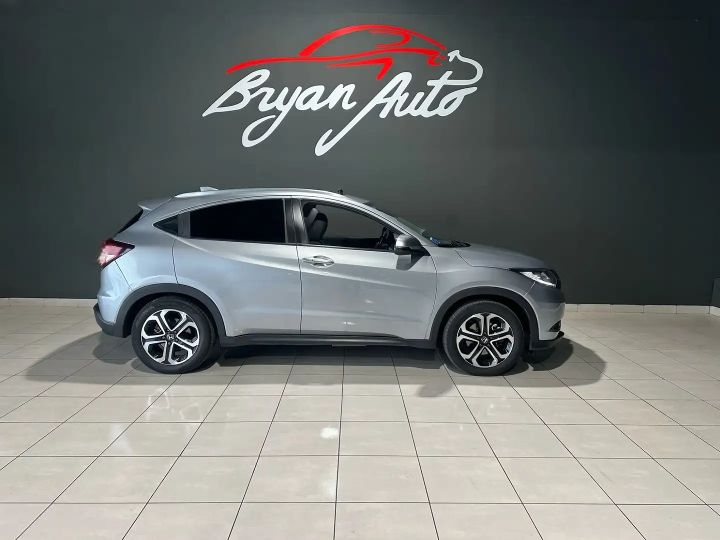 Honda HR-V 1.6 Executive Navi Adas - 2