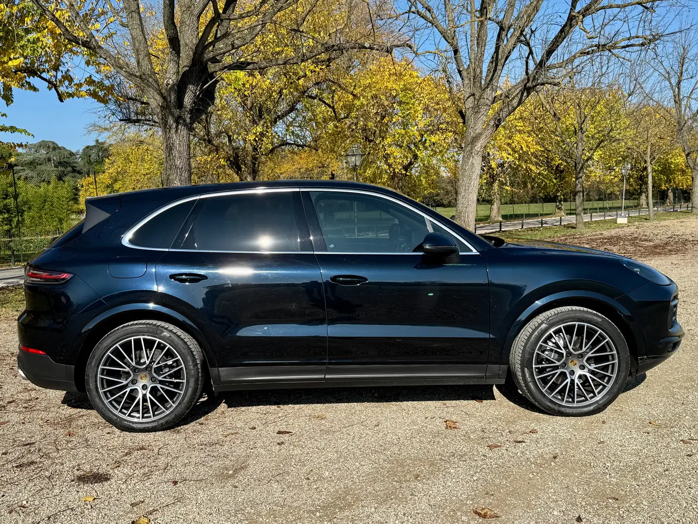 Porsche Cayenne 3,0 V6 - IN GARANZIA PORSCHE - + IVA 22% UNICA ITA Blu/Azzurro - 1