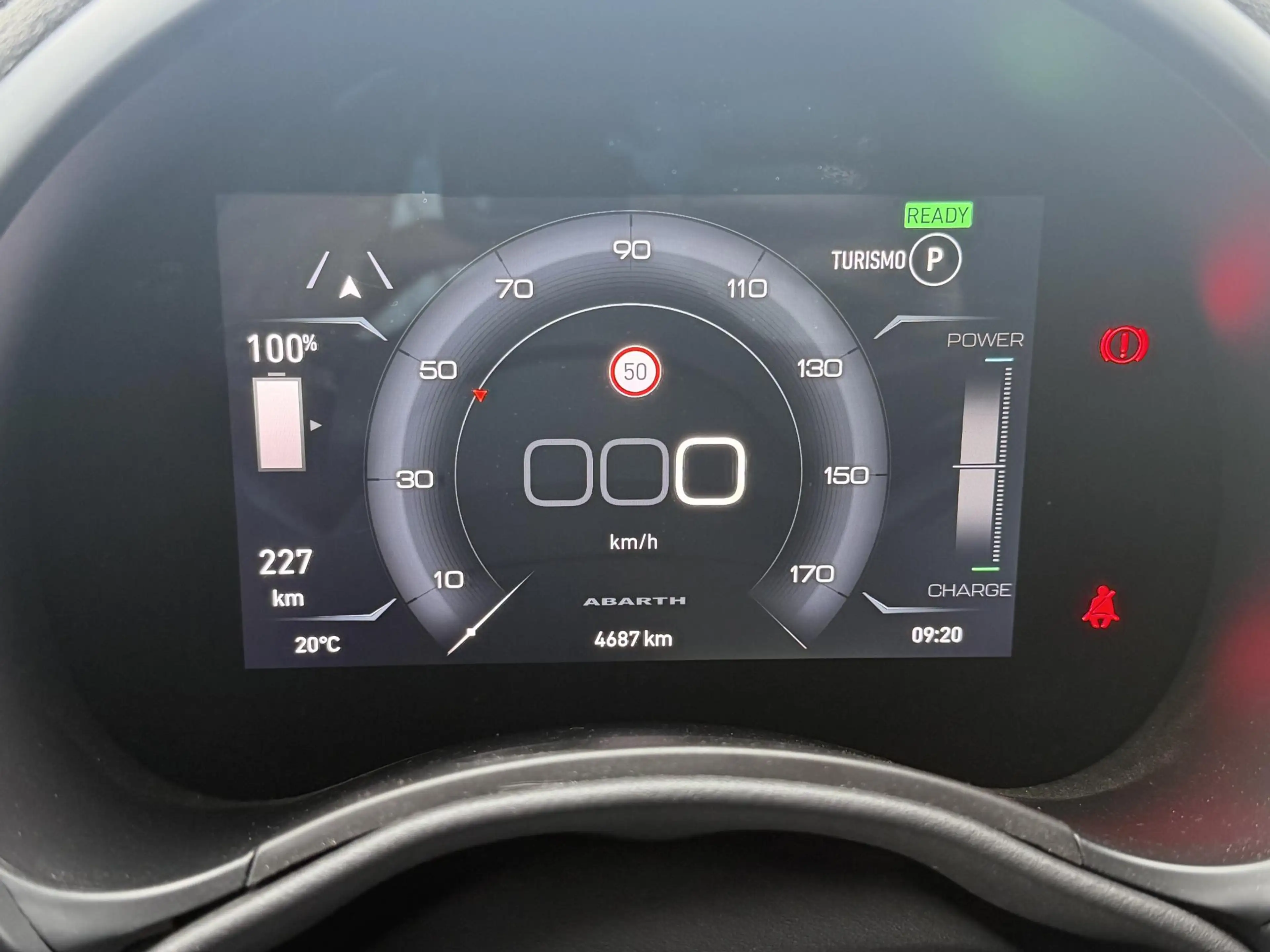 Fiat 500 Abarth Scorpionissima 42 kWh | Pano | VOL OPTIES — photo 7