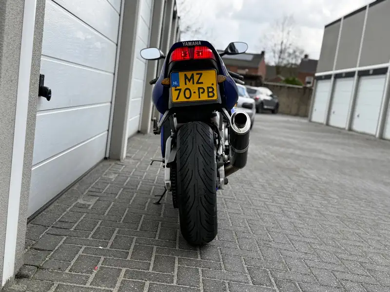 Yamaha YZF-R6 - foto 5