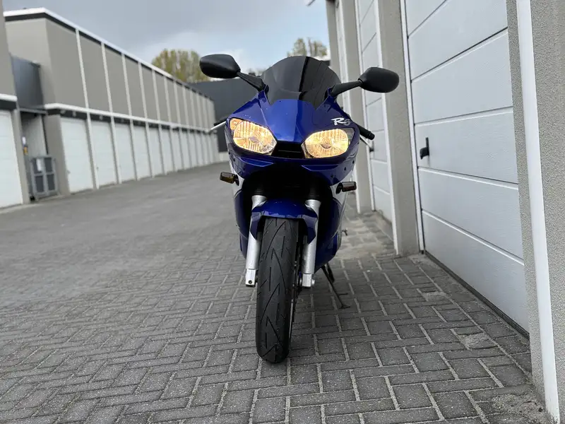 Yamaha YZF-R6 - foto 4