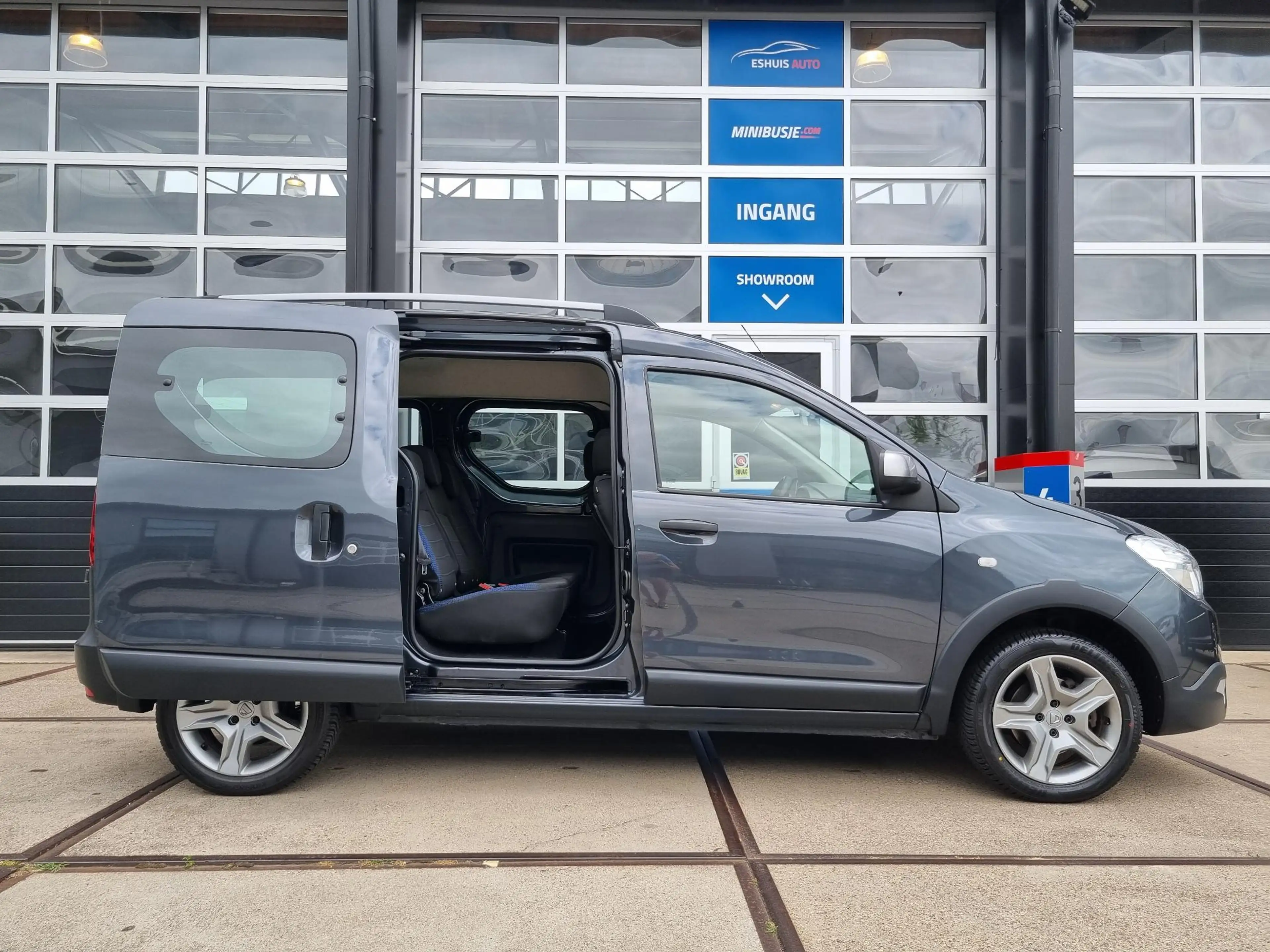 Dacia Dokker 1.3 TCe Stepway 130pk. NAVI / CAMERA / CRUISE / PD — photo 6