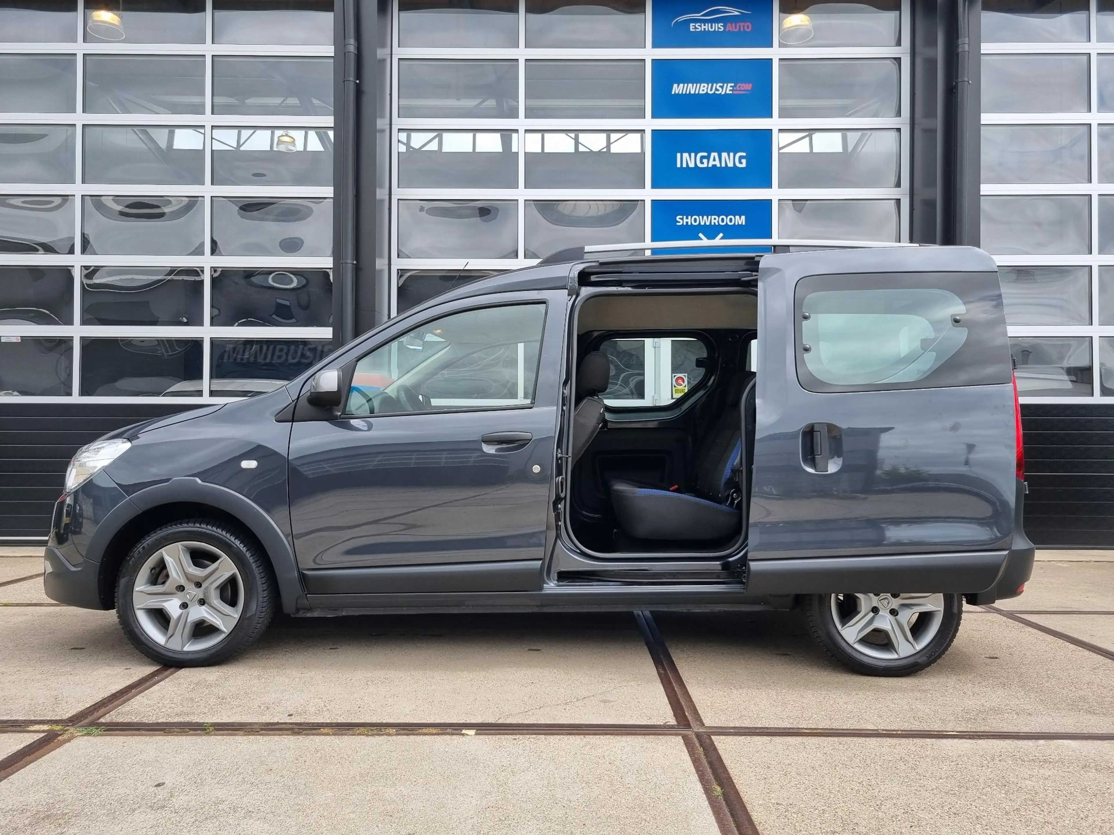 Dacia Dokker 1.3 TCe Stepway 130pk. NAVI / CAMERA / CRUISE / PD — photo 3
