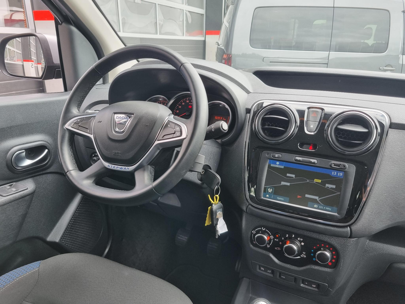 Dacia Dokker 1.3 TCe Stepway 130pk. NAVI / CAMERA / CRUISE / PD — photo 8