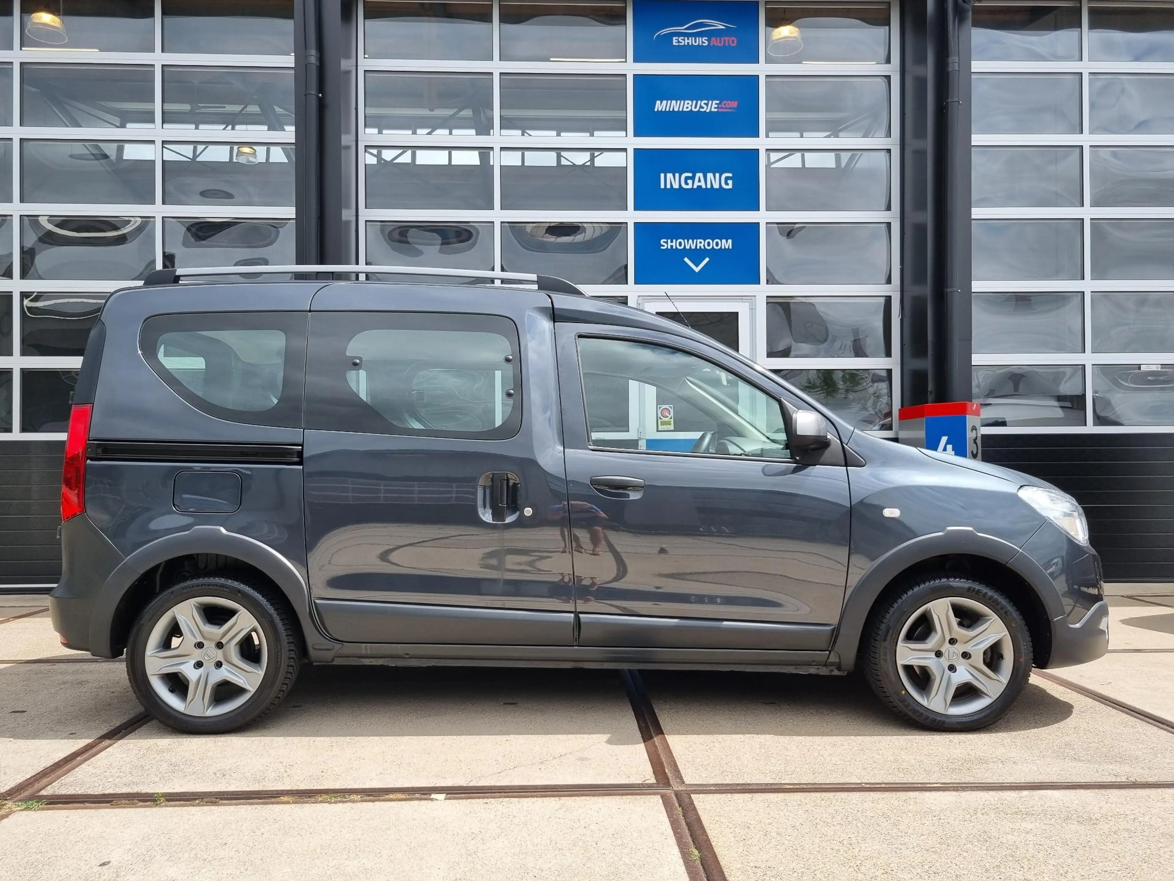 Dacia Dokker 1.3 TCe Stepway 130pk. NAVI / CAMERA / CRUISE / PD — photo 5