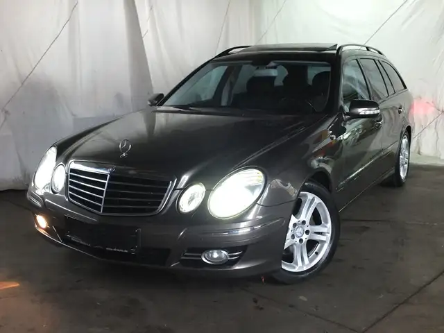 Mercedes-Benz E 230 T AVANTGARDE COMAND EL.DACH/HECKKLAPPE PTS