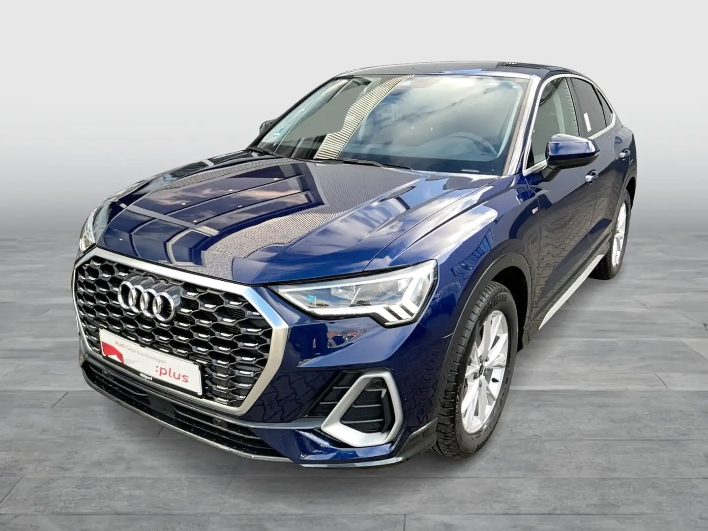 Audi Q3 Sportback 35 S LINE AHK 360°CAM ACC LM18 NAVI+ Blau - 2