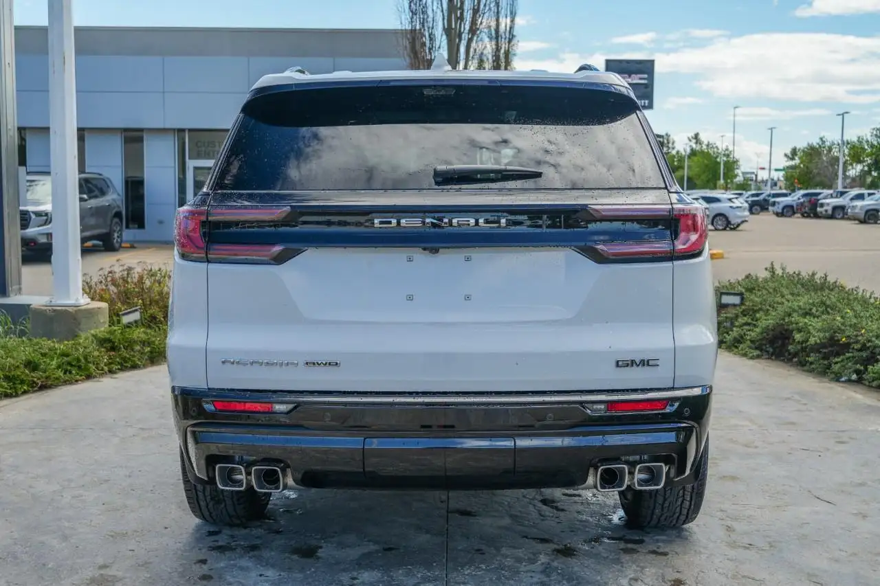 GMC Acadia fotografie GMC Acadia