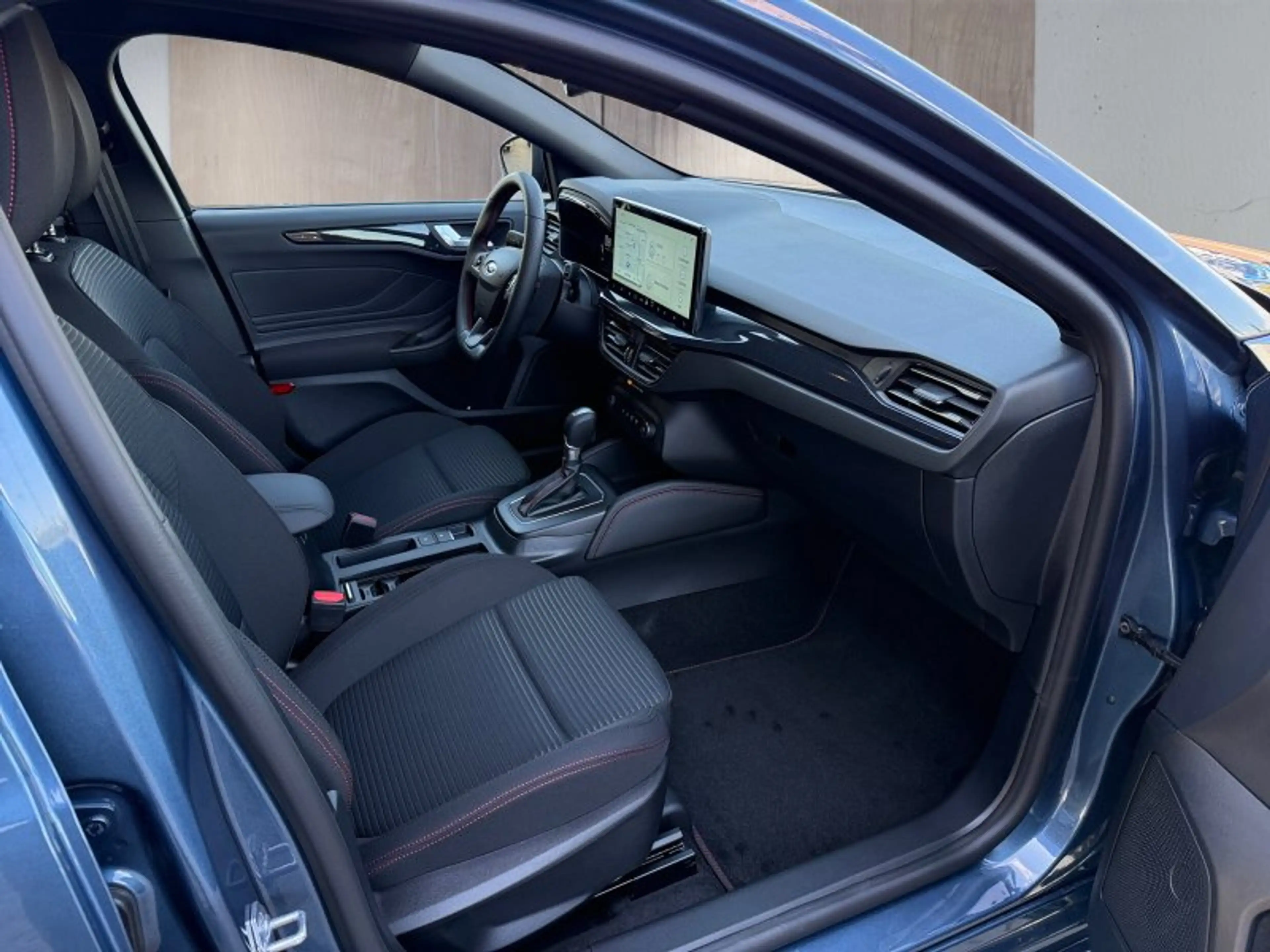 Ford Focus ST-Line X 1.0 155PS Aut.aAHK/LED/Kamera/Winterp. * — photo 18