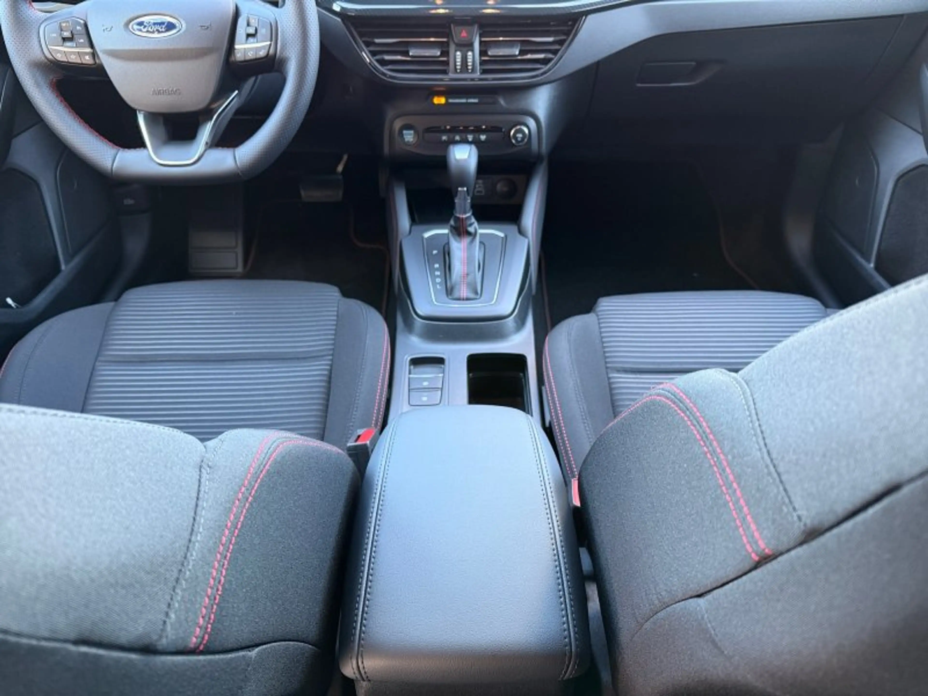 Ford Focus ST-Line X 1.0 155PS Aut.aAHK/LED/Kamera/Winterp. * — photo 13