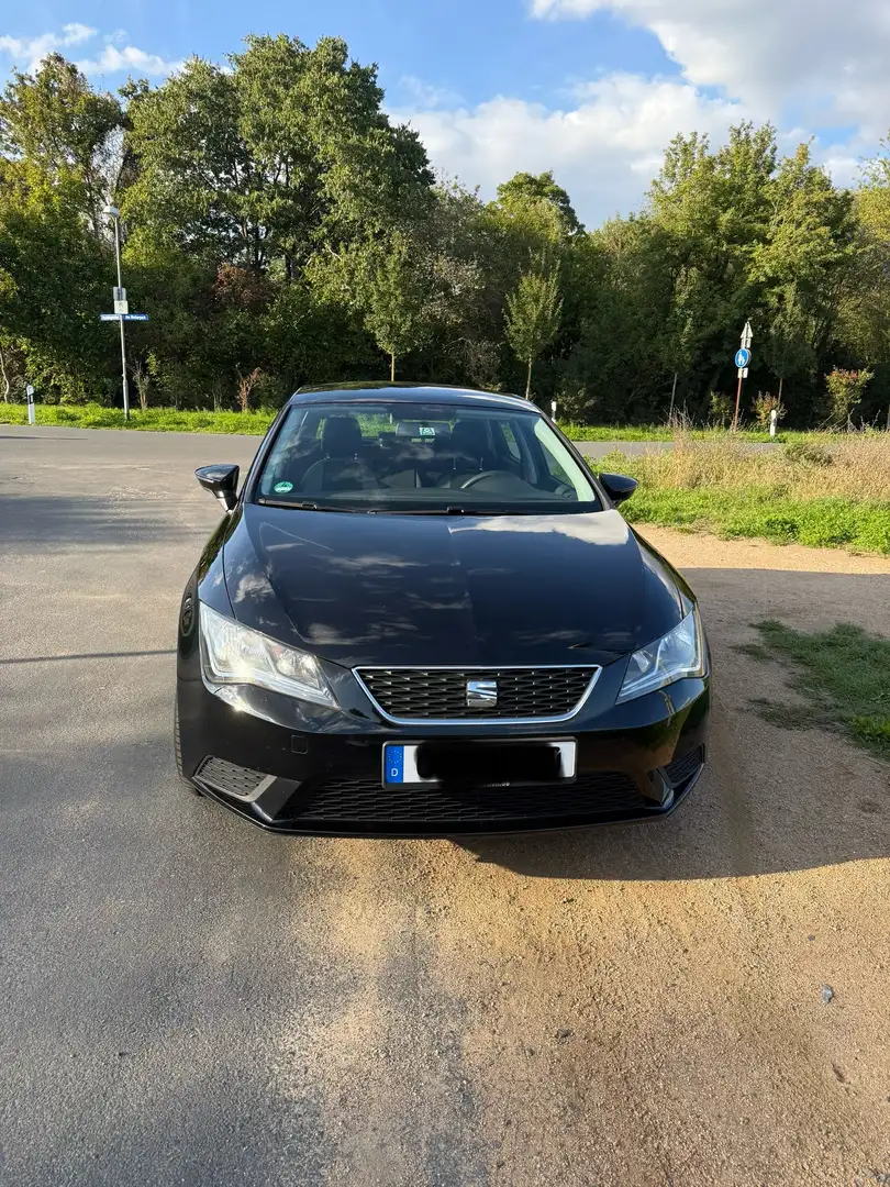 SEAT Leon Reference Schwarz - 2