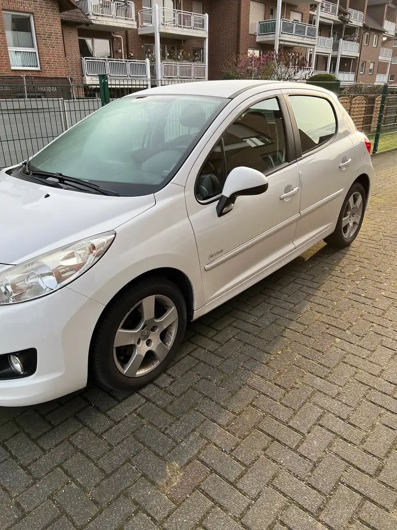 Peugeot 207 207 90 HDi FAPforever Weiß - 2
