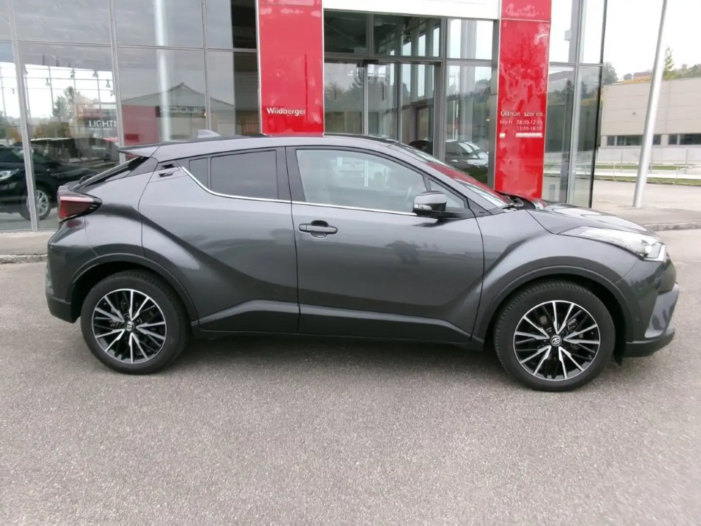 Toyota C-HR C-HR 1,2T C-HIC !!! EXTRAS !!! TOPGEBRAUCHTER Grau - 2