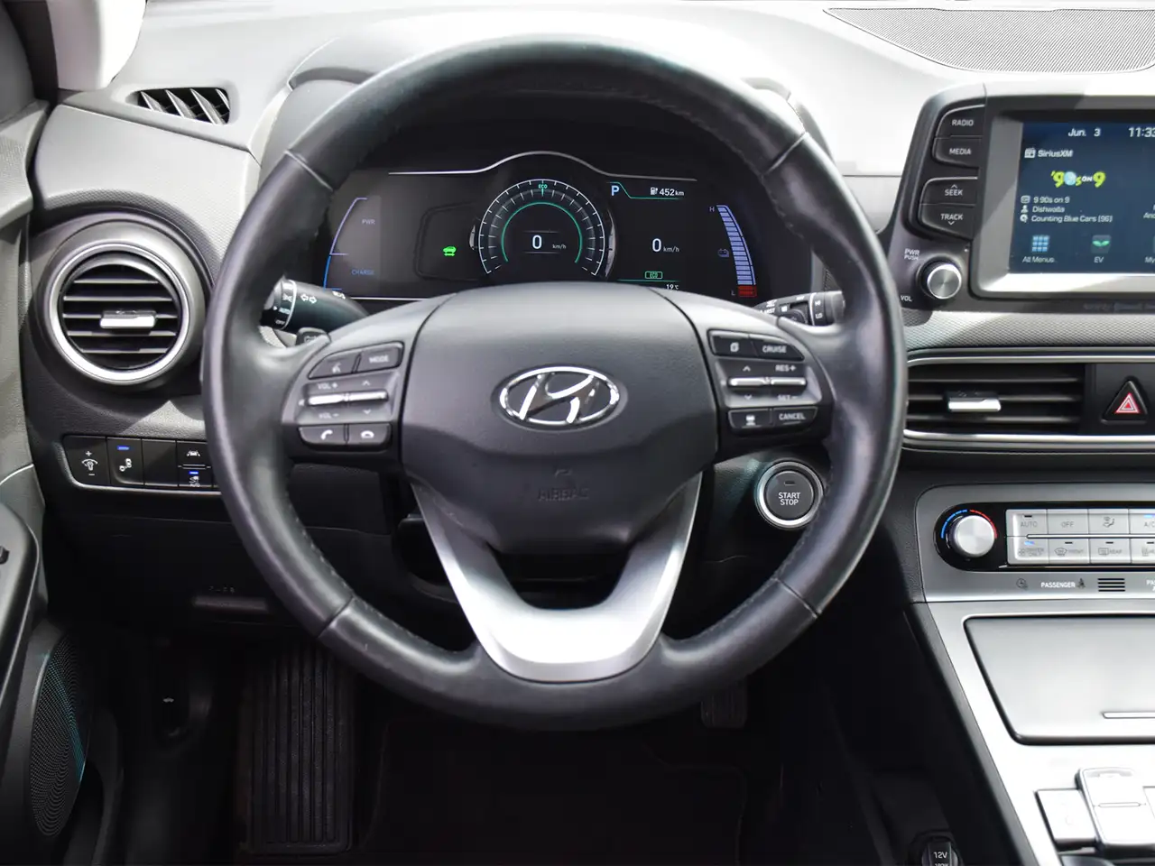Hyundai KONA снимка Hyundai KONA