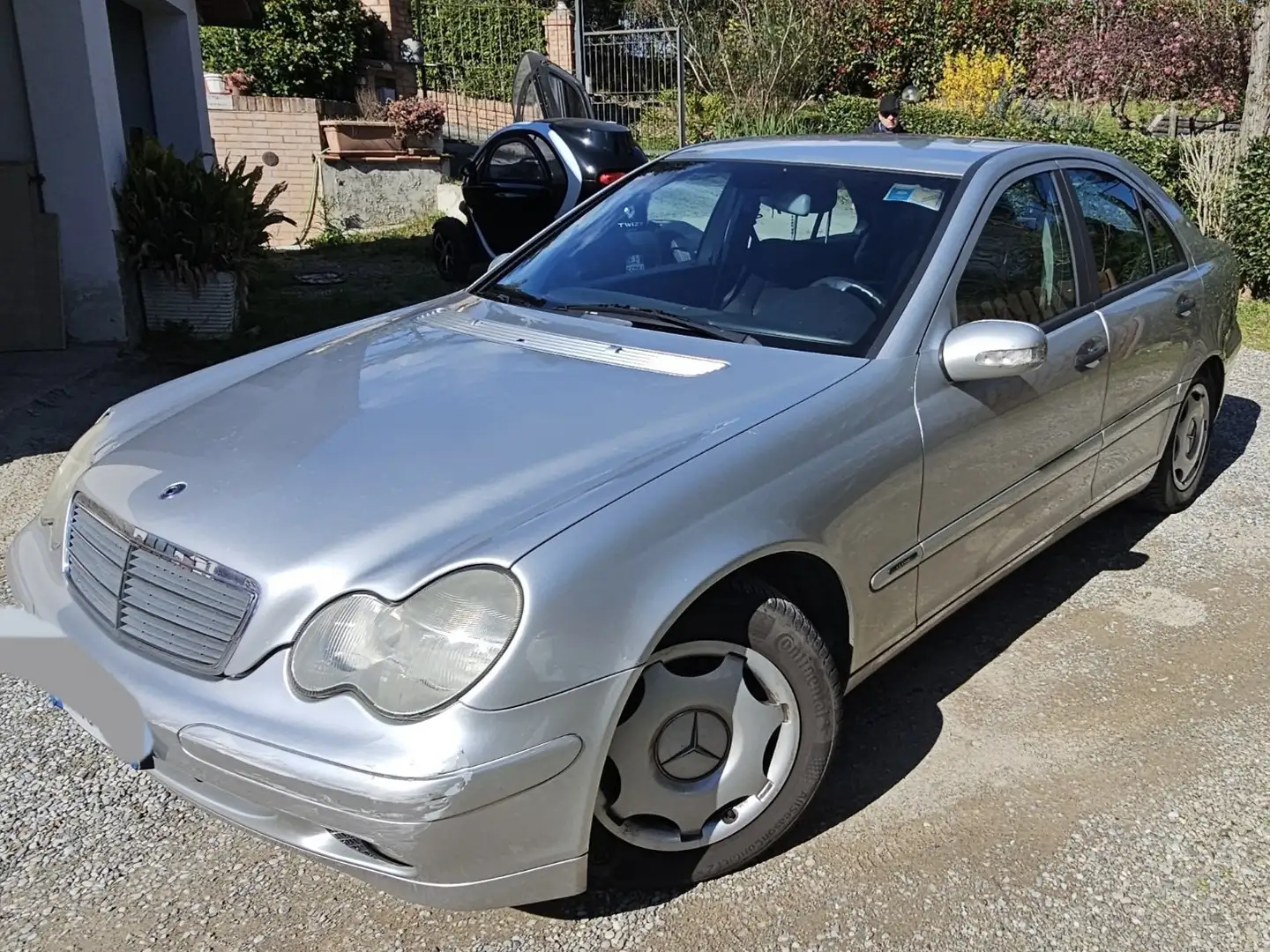 Mercedes-Benz CE 200 classic CDI srebrna - 1