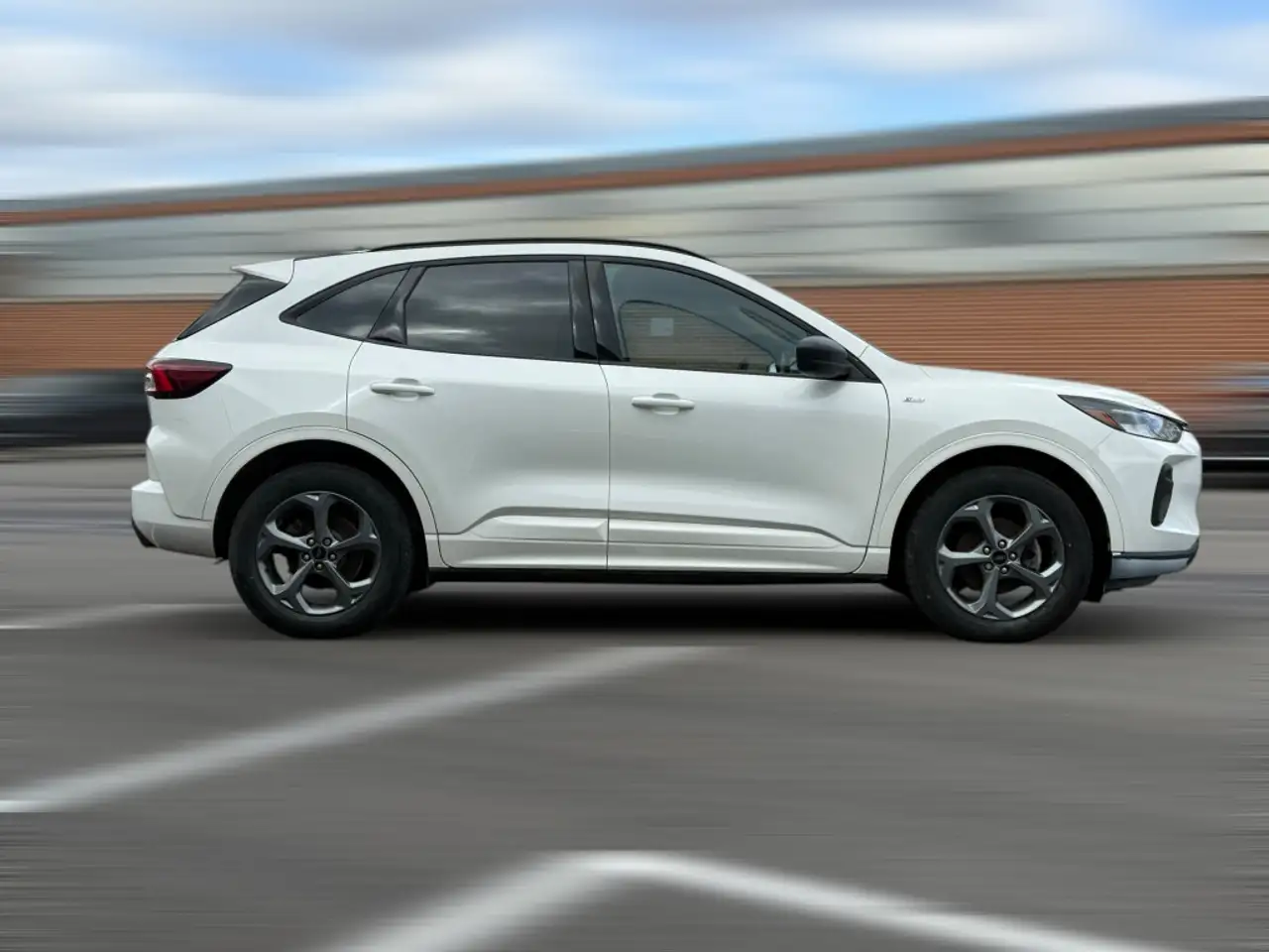 Ford Escape снимка Ford Escape