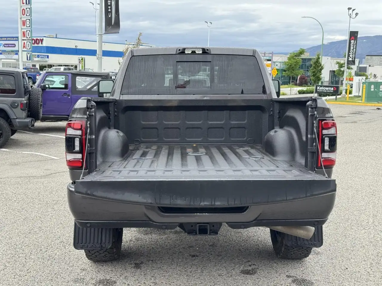 RAM 3500 снимка RAM 3500