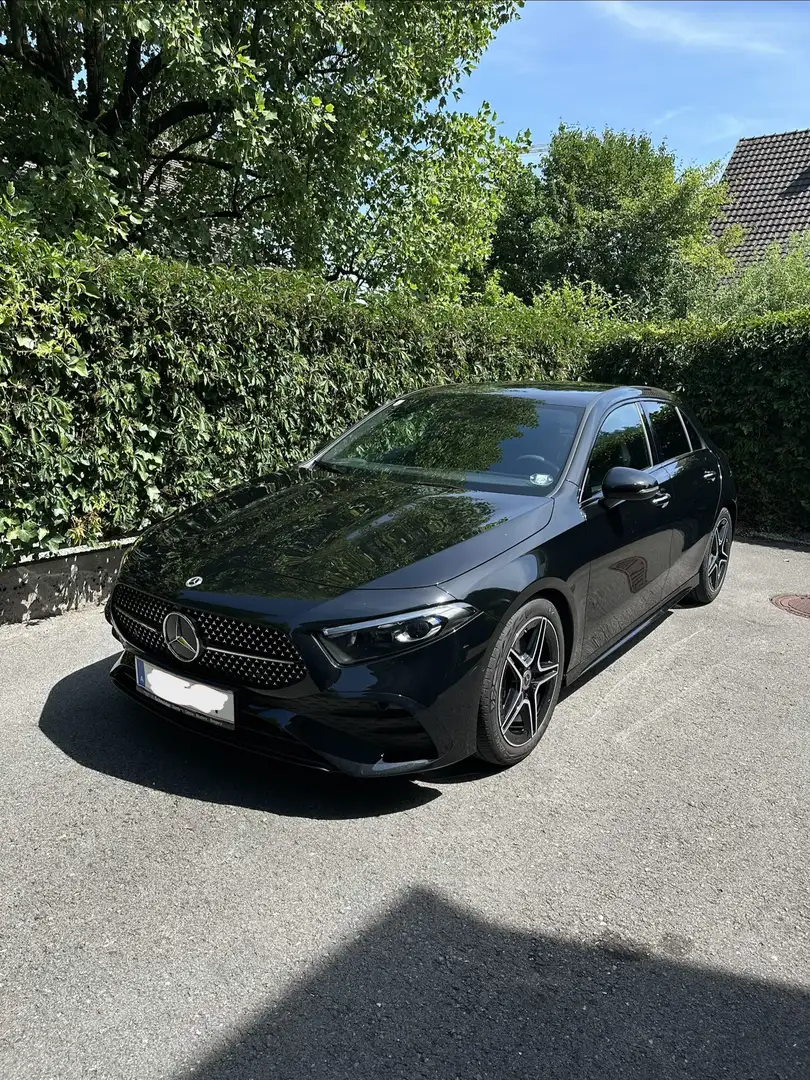 Mercedes-Benz A 180 7G-DCT Advanced AMG Line - 1