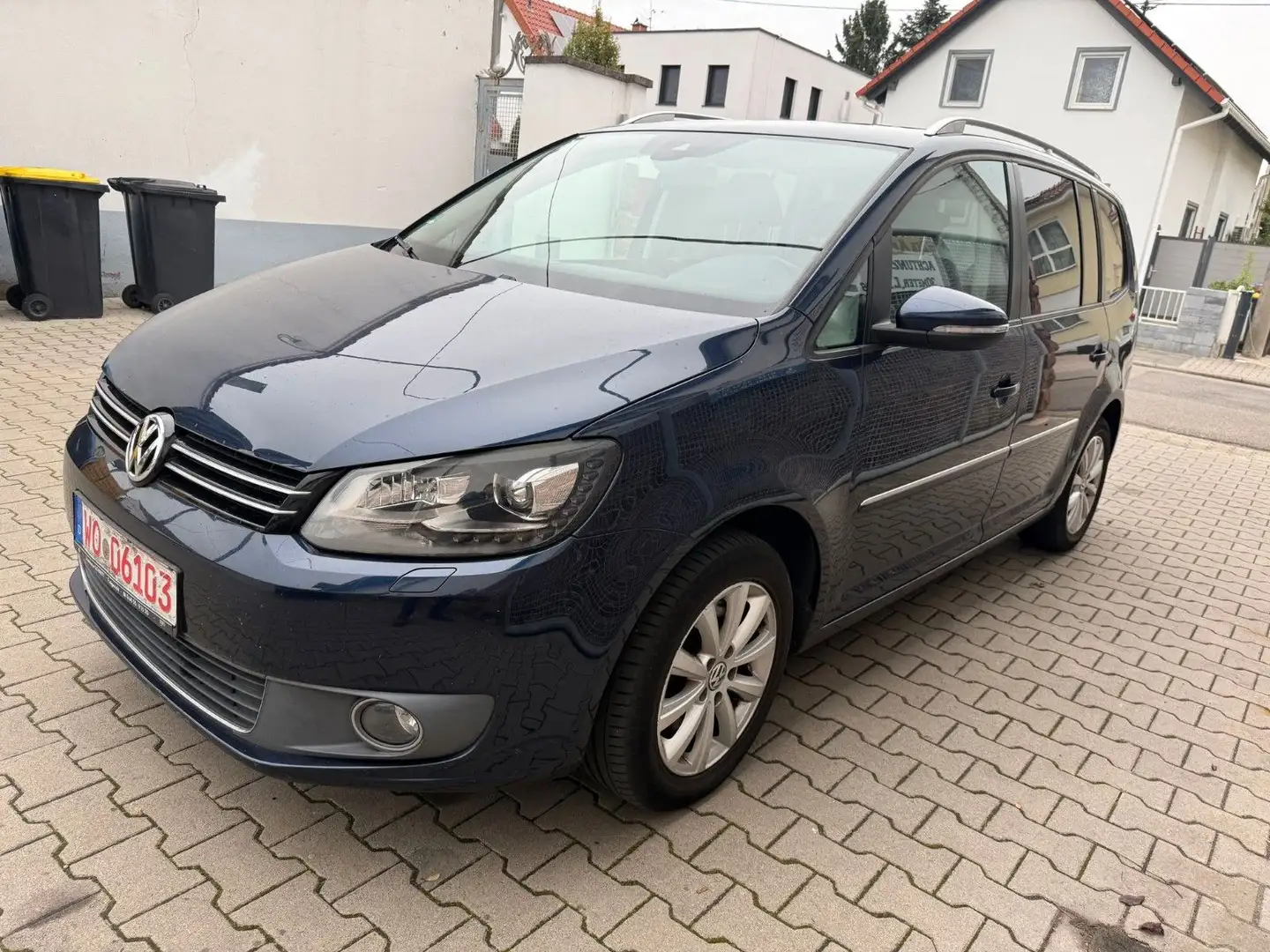 Volkswagen Touran Highline BMT Kamera Ahk Blau - 2