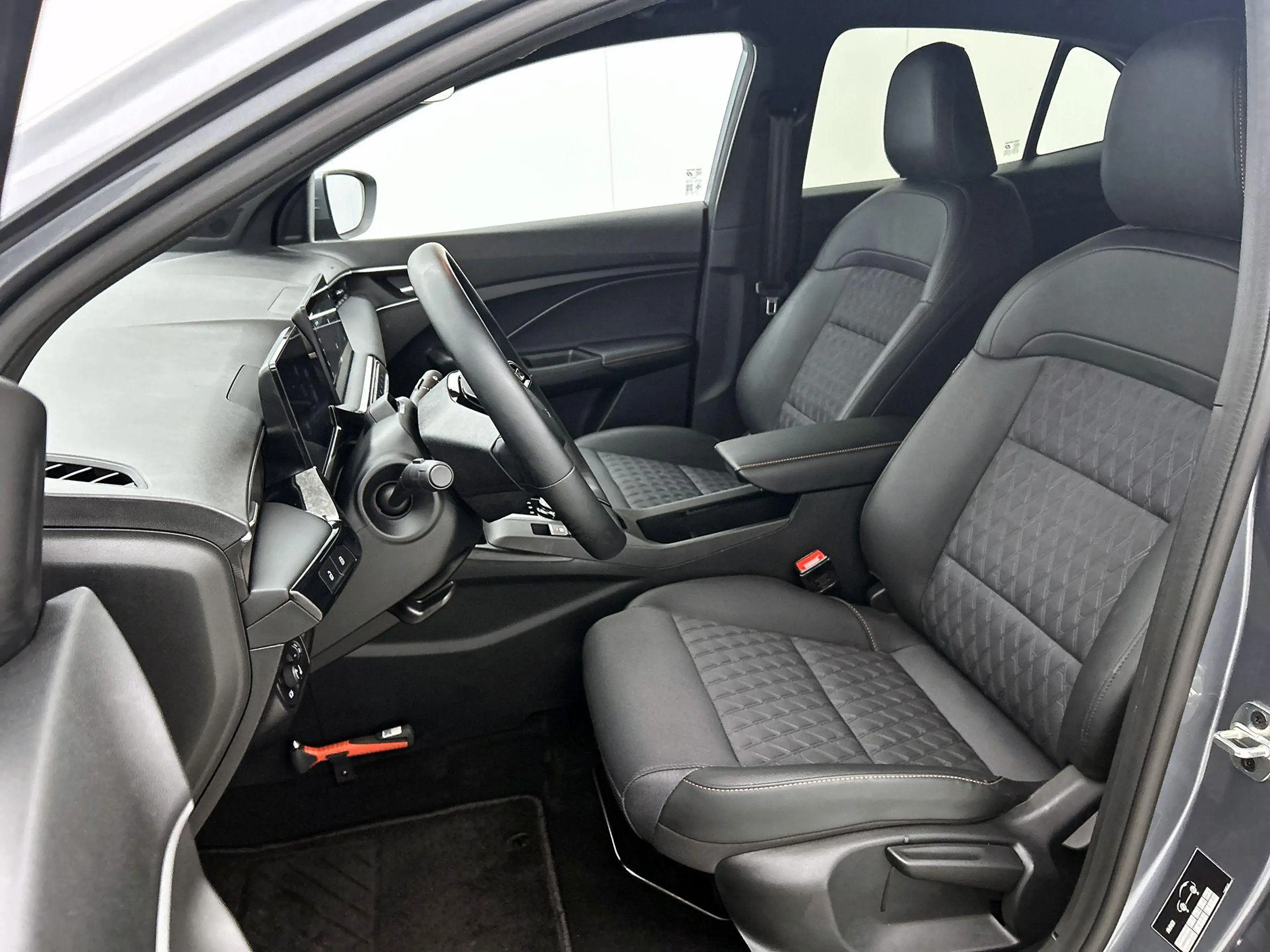 MG MG3 Hybrid+ 1.5 Hybrid+ Luxury | 360 camera | Navi | S — photo 7