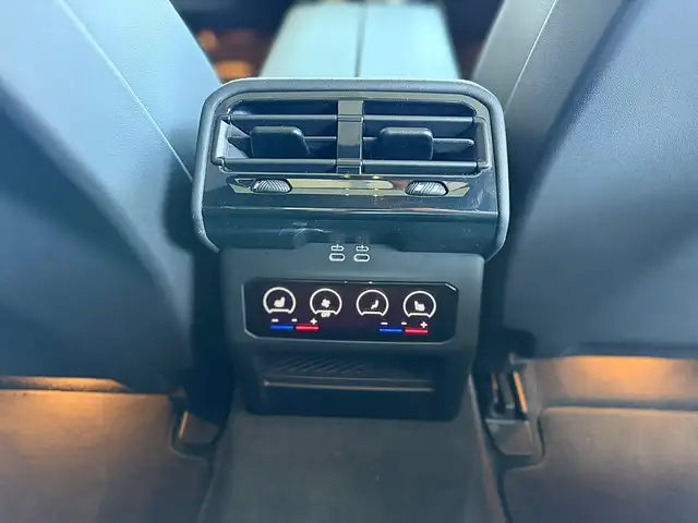 BMW 520 d MHEV xDrive Aut. *PANO* 360* SITZBELÜFTUNG* S... Ansicht 46