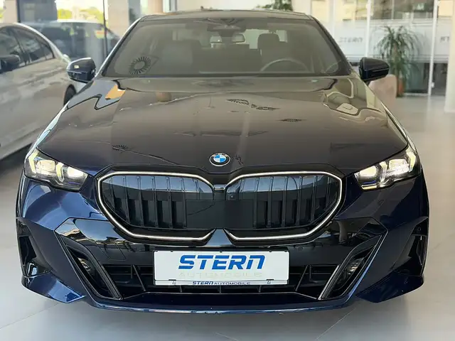 BMW 520 d MHEV xDrive Aut. *PANO* 360* SITZBELÜFTUNG* S... Ansicht 13