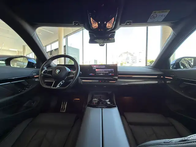 BMW 520 d MHEV xDrive Aut. *PANO* 360* SITZBELÜFTUNG* S... Ansicht 27