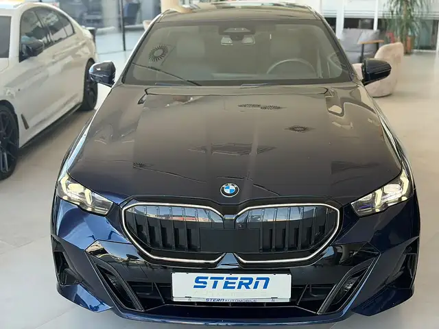 BMW 520 d MHEV xDrive Aut. *PANO* 360* SITZBELÜFTUNG* S... Ansicht 12