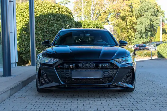 Audi RS6 view 2