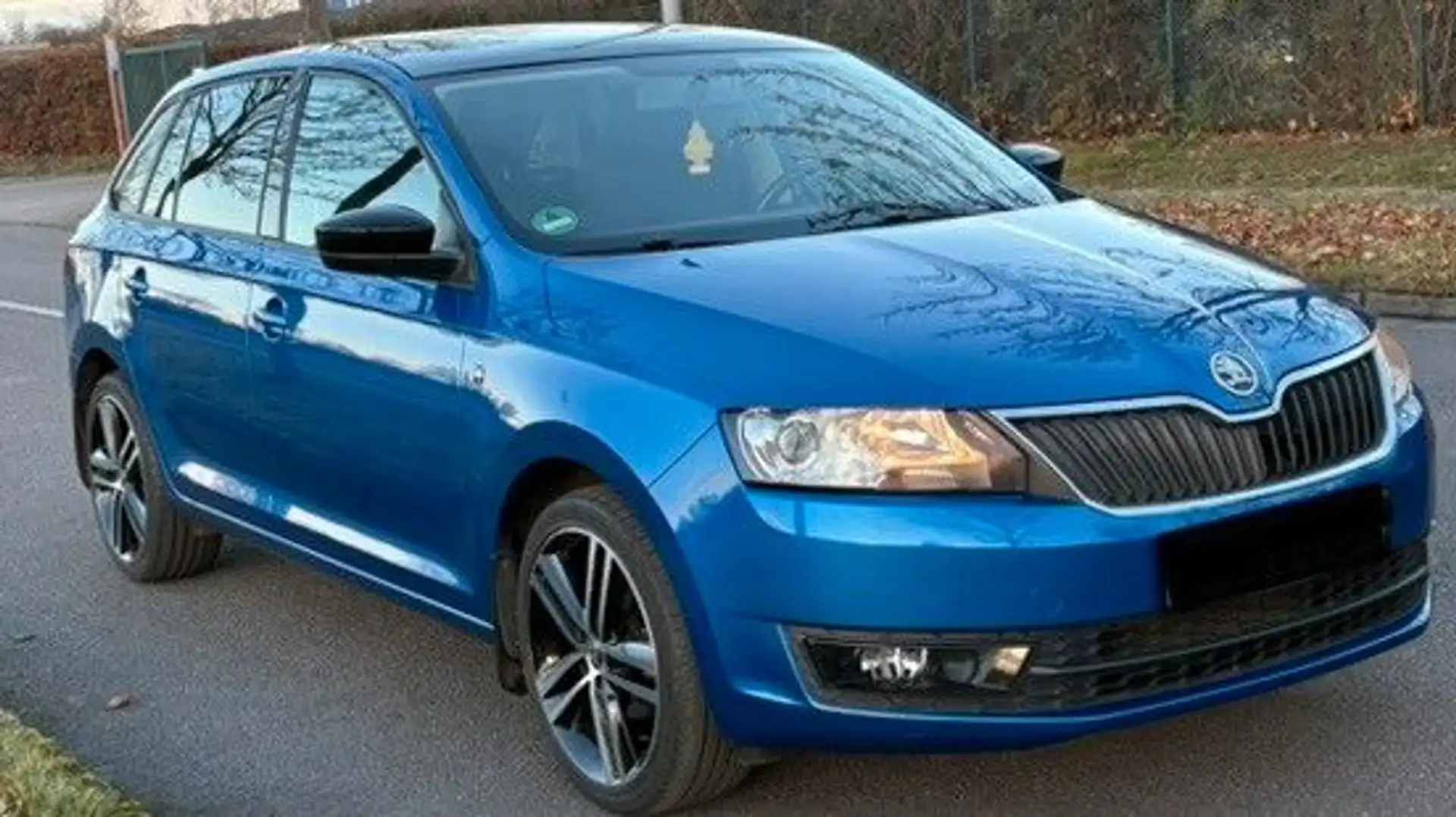 Skoda Rapid/Spaceback Spaceback Style Plus Blau - 2