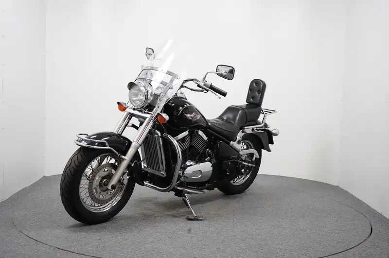 Kawasaki VN 800 - foto 4