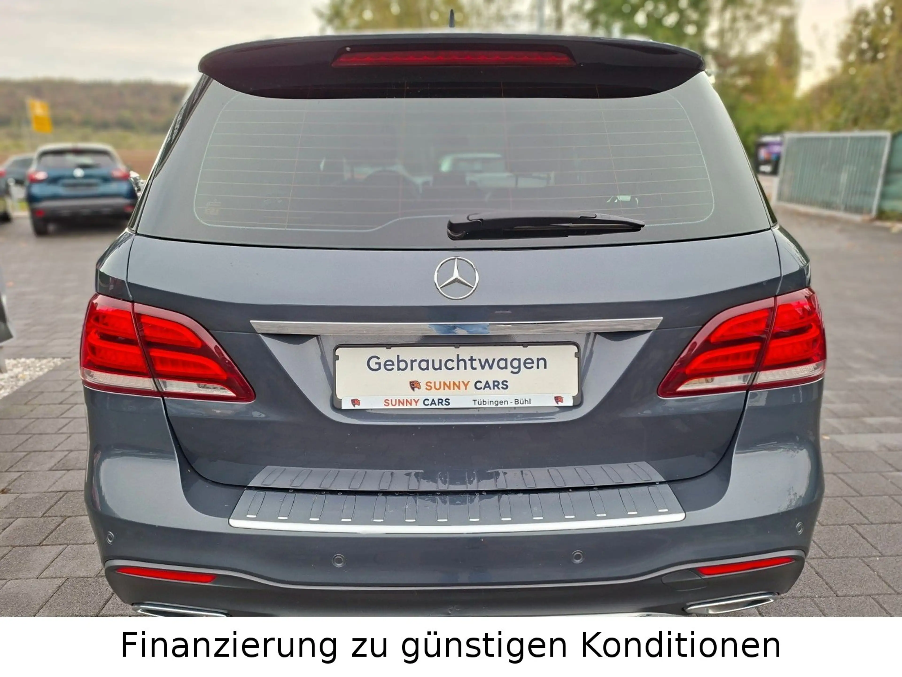 Mercedes-Benz GLE 350 d 4Matic *PANO*AMG-LINE*R-KAMERA*NAVI* — photo 7