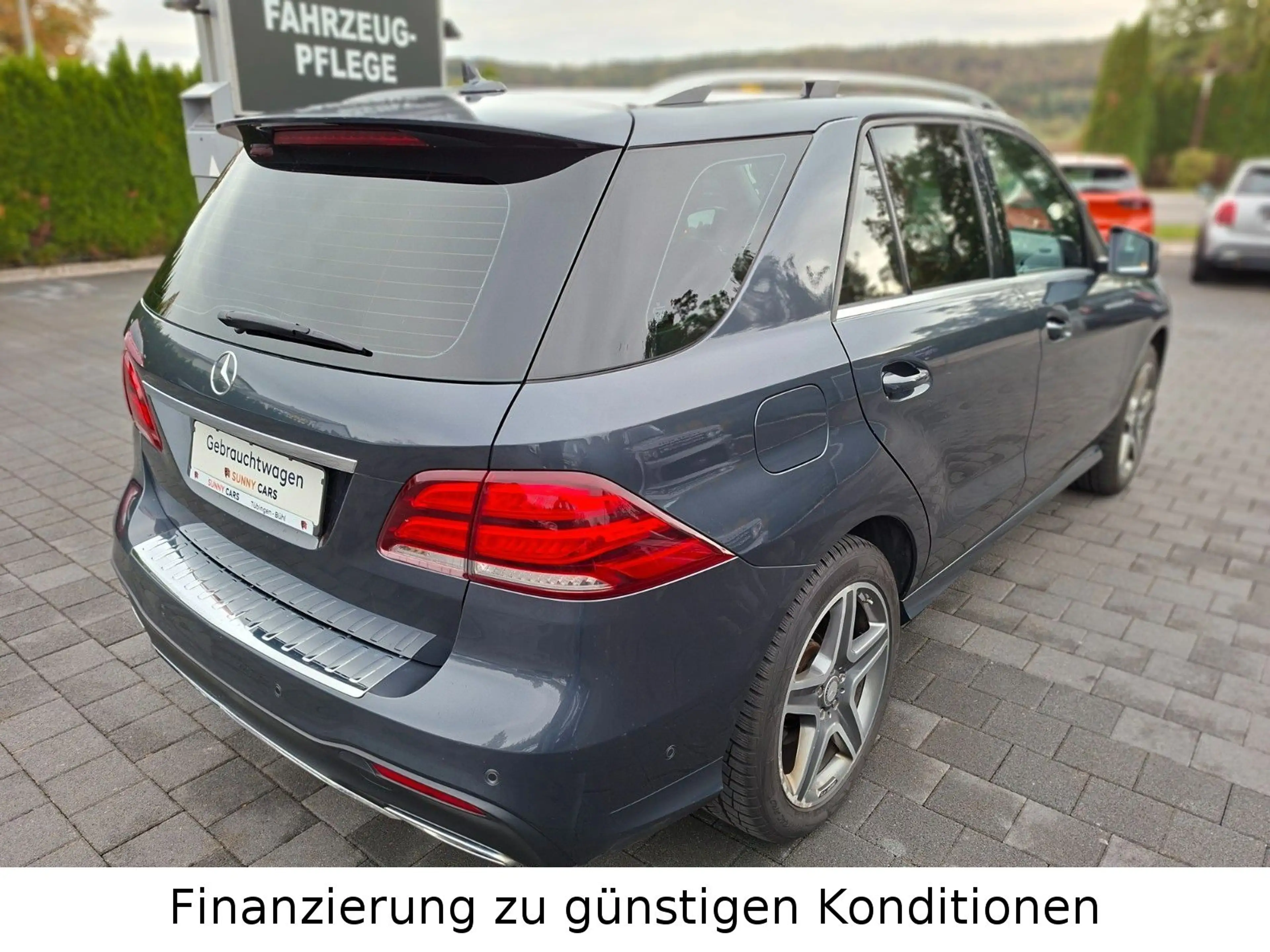 Mercedes-Benz GLE 350 d 4Matic *PANO*AMG-LINE*R-KAMERA*NAVI* — photo 6