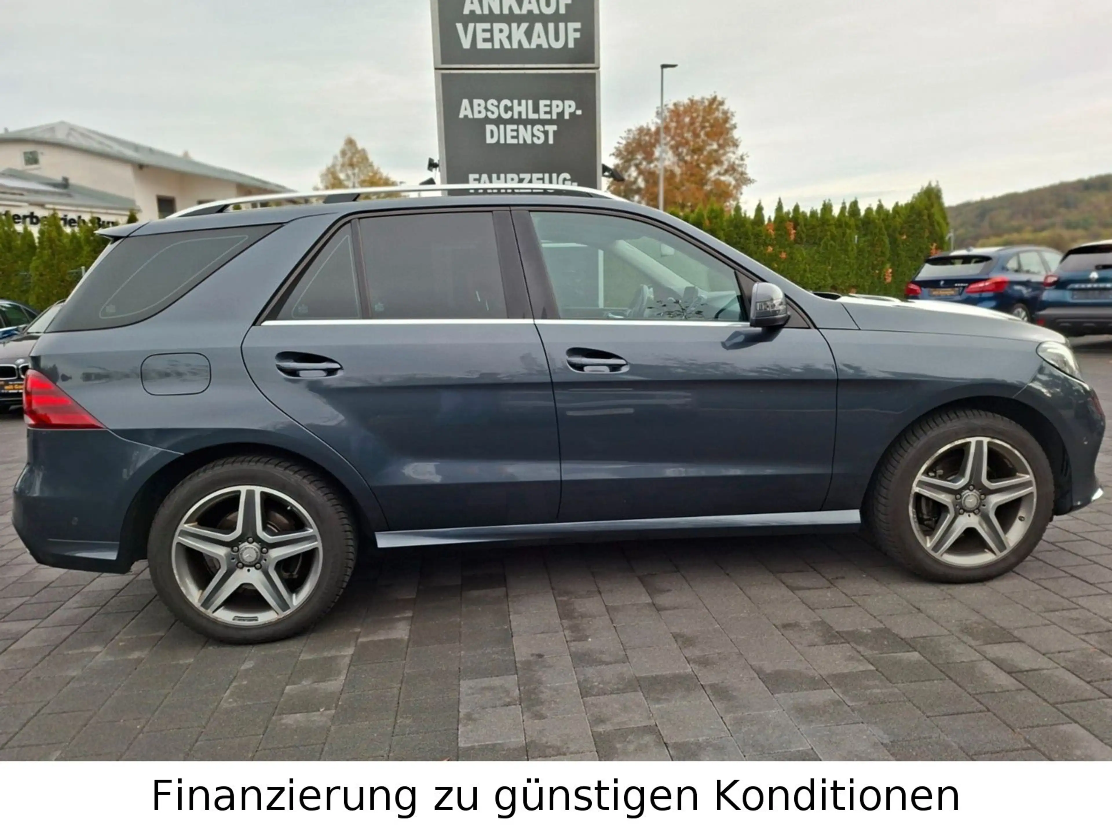 Mercedes-Benz GLE 350 d 4Matic *PANO*AMG-LINE*R-KAMERA*NAVI* — photo 4