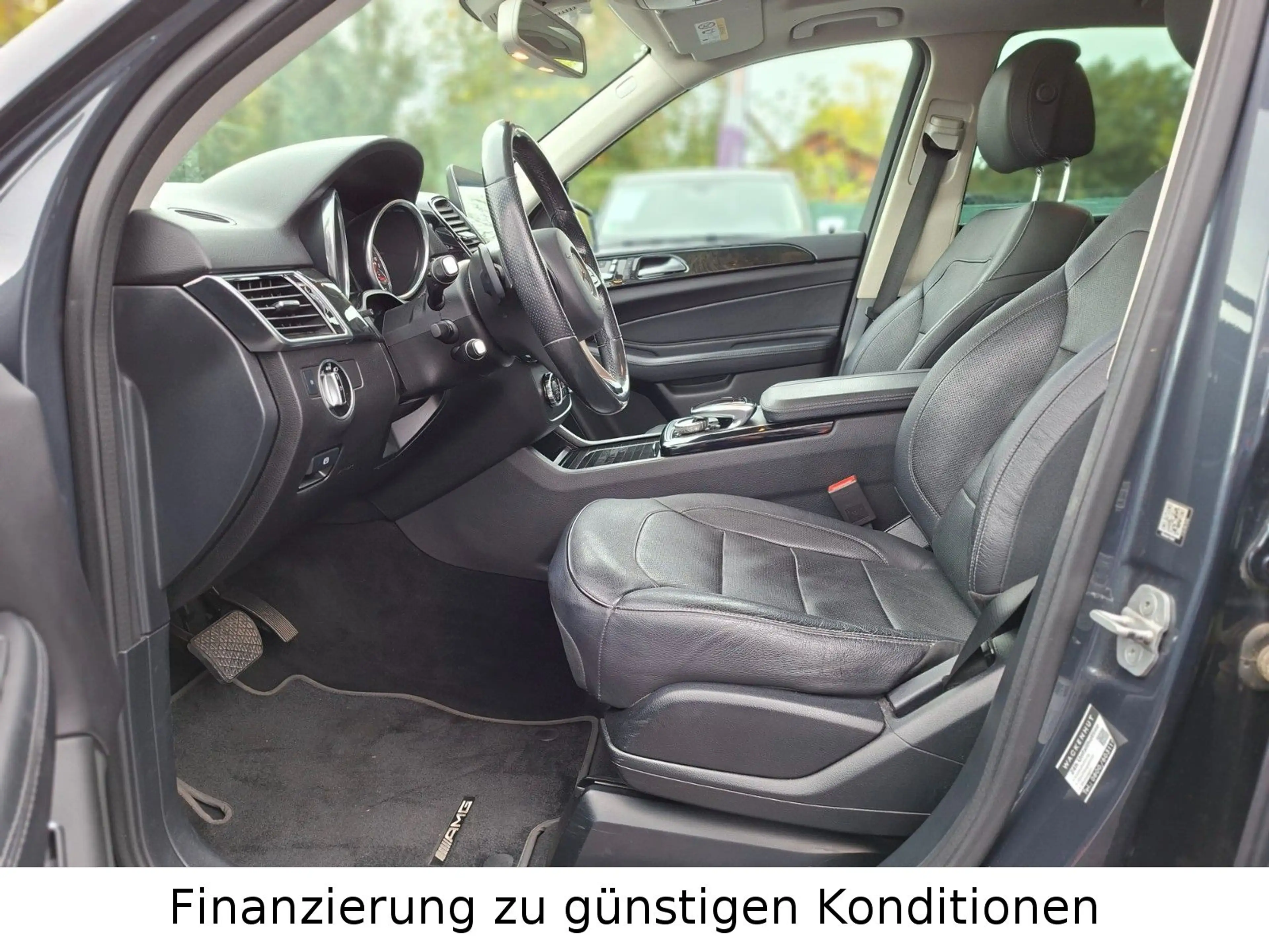 Mercedes-Benz GLE 350 d 4Matic *PANO*AMG-LINE*R-KAMERA*NAVI* — photo 10