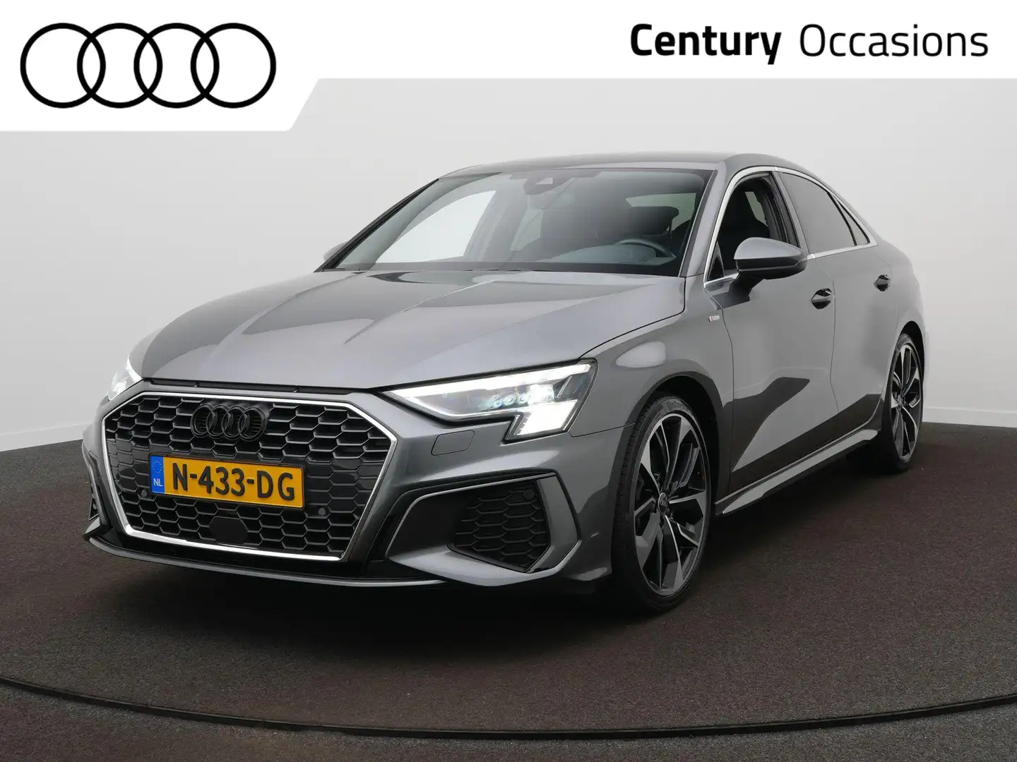 Audi A3 Limousine 35 TFSI S edition S-Line | Virtual | 19 Grijs - 1
