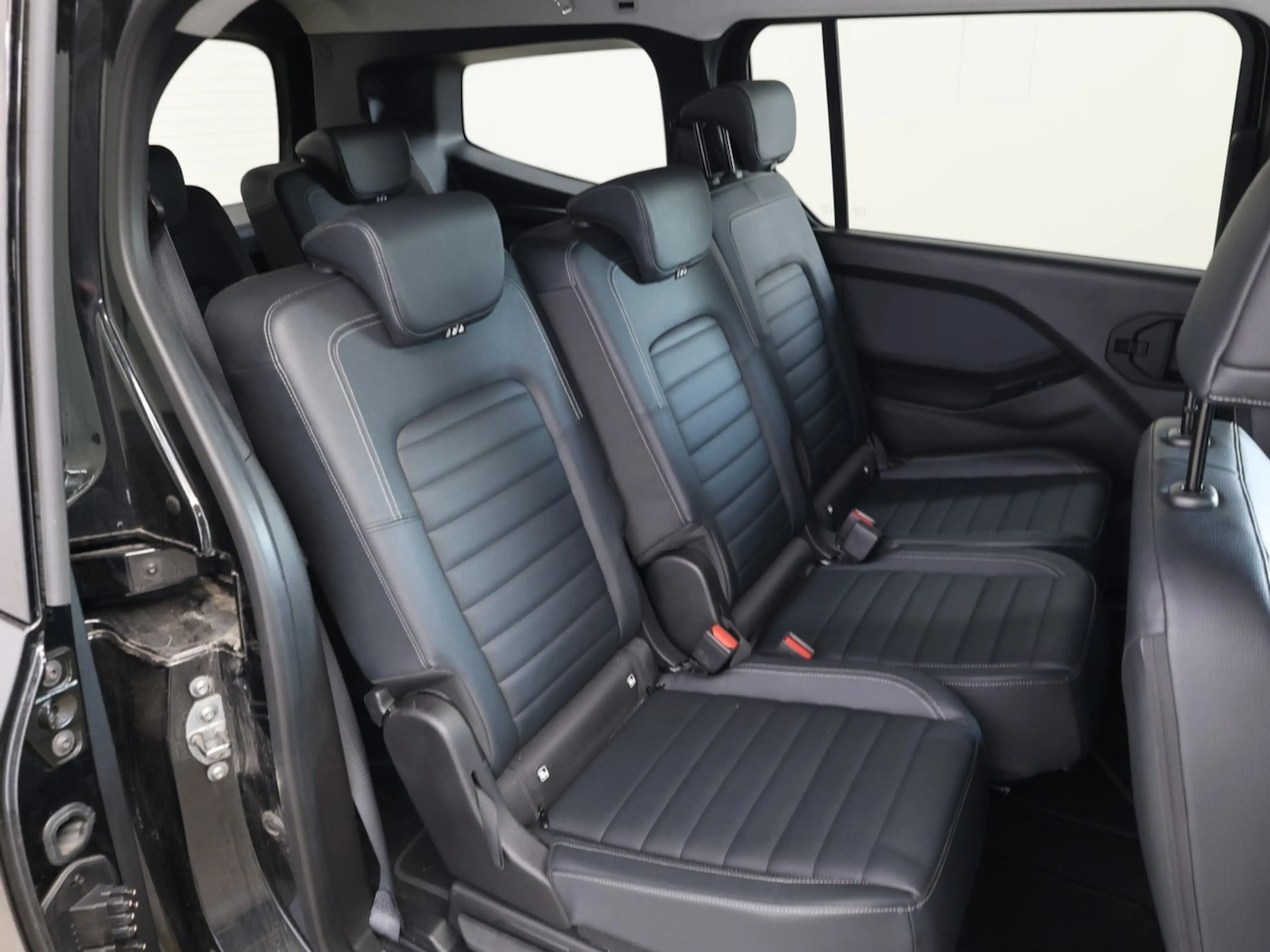 Mercedes-Benz T-Class lang,Progressive,7Sitze,Automatik,LED,Navi — photo 8