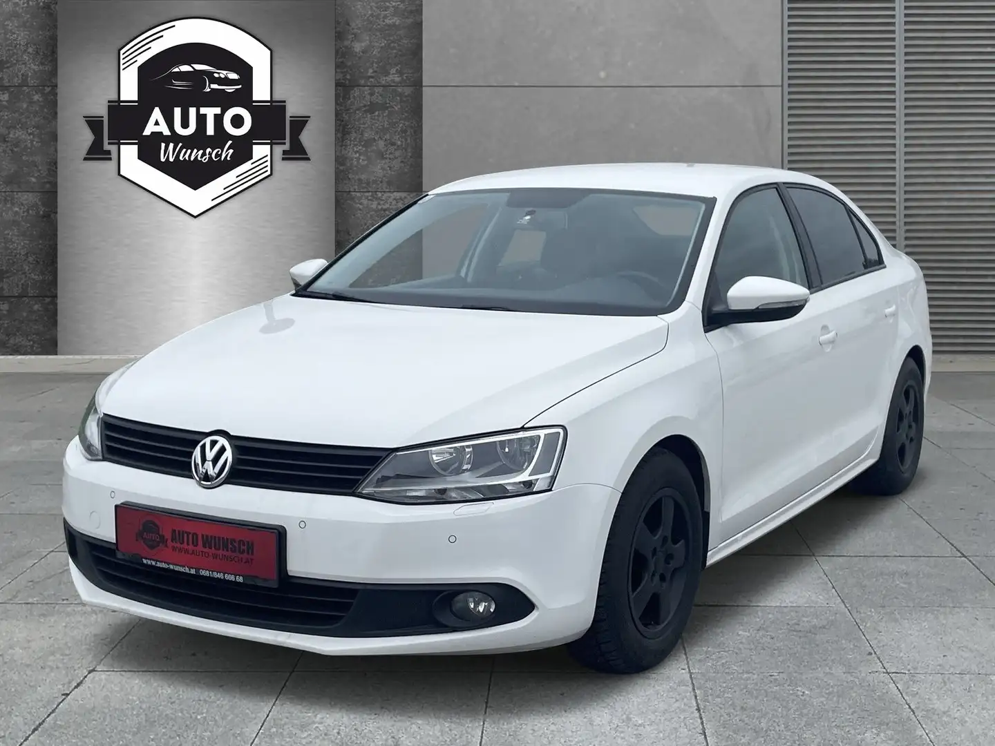 Volkswagen Jetta Trendline 1,2 TSI Weiß - 1