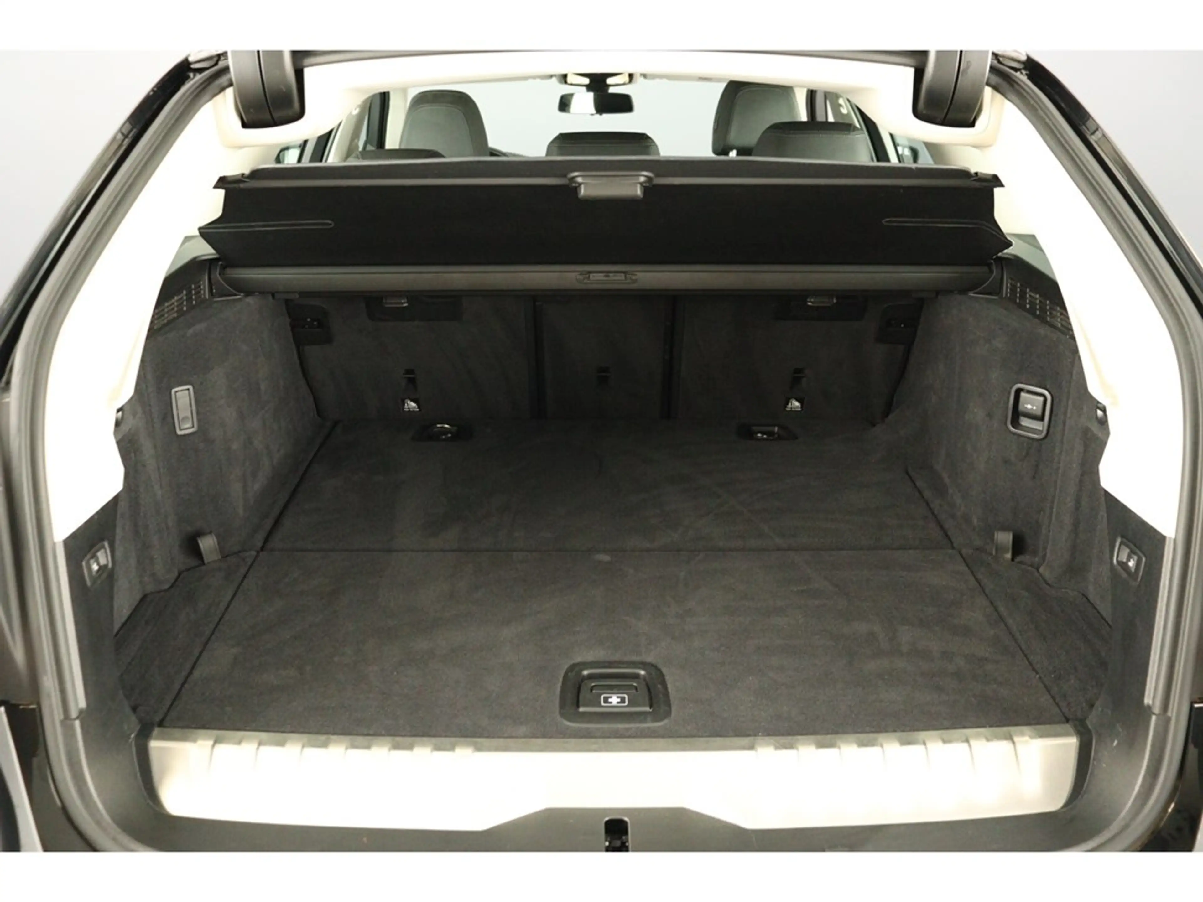 BMW 530 e Touring 292pk Pack Business — photo 13