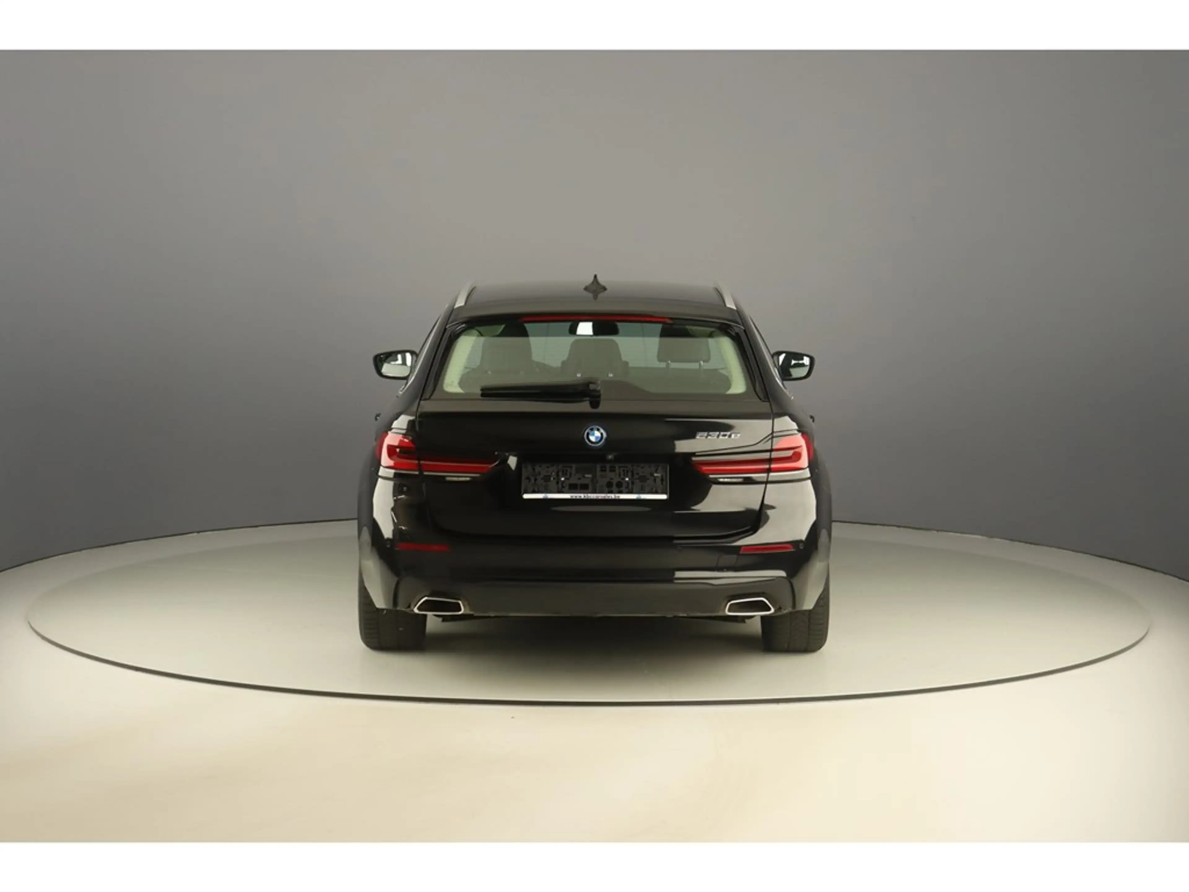 BMW 530 e Touring 292pk Pack Business — photo 4