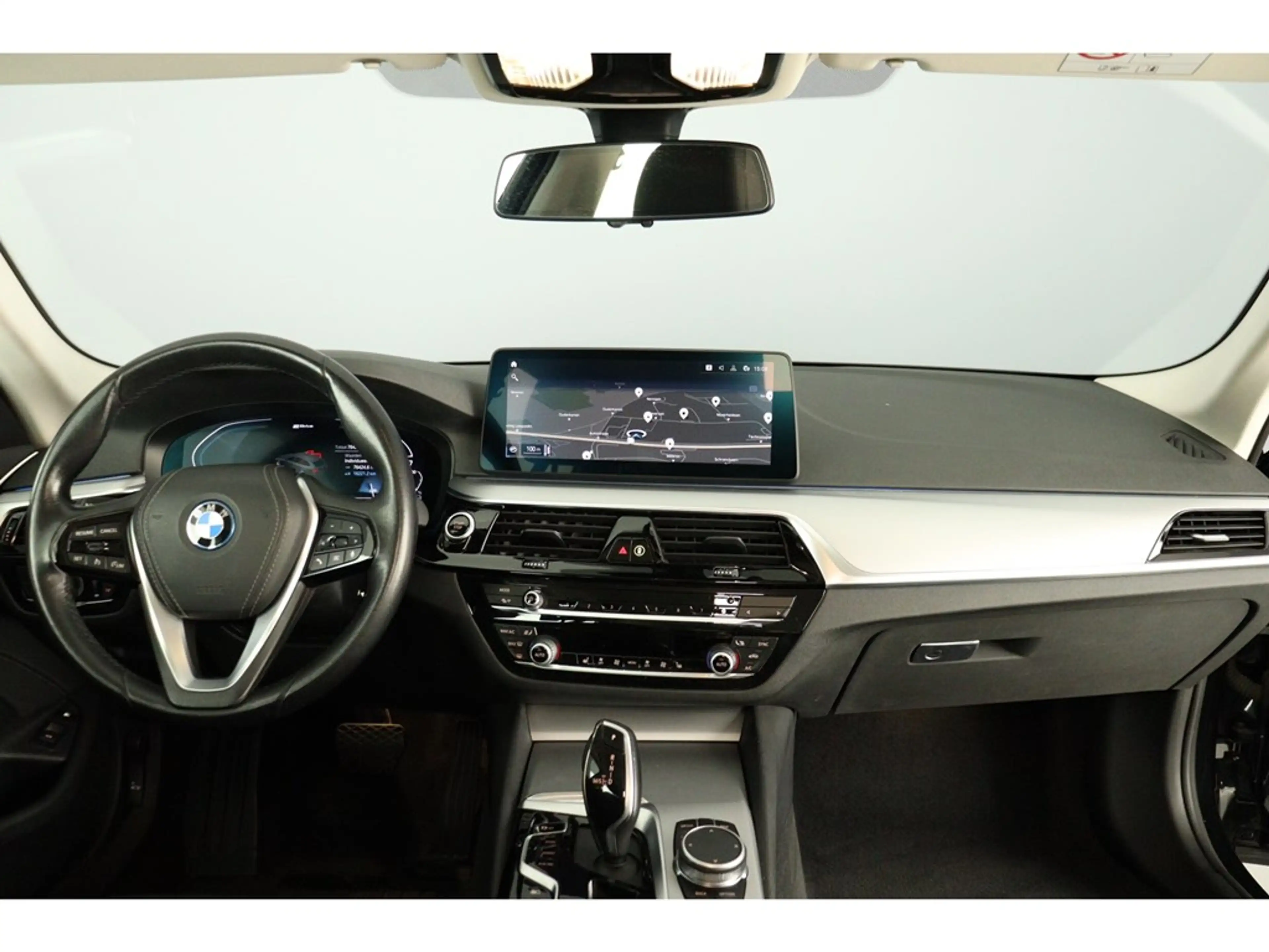BMW 530 e Touring 292pk Pack Business — photo 9