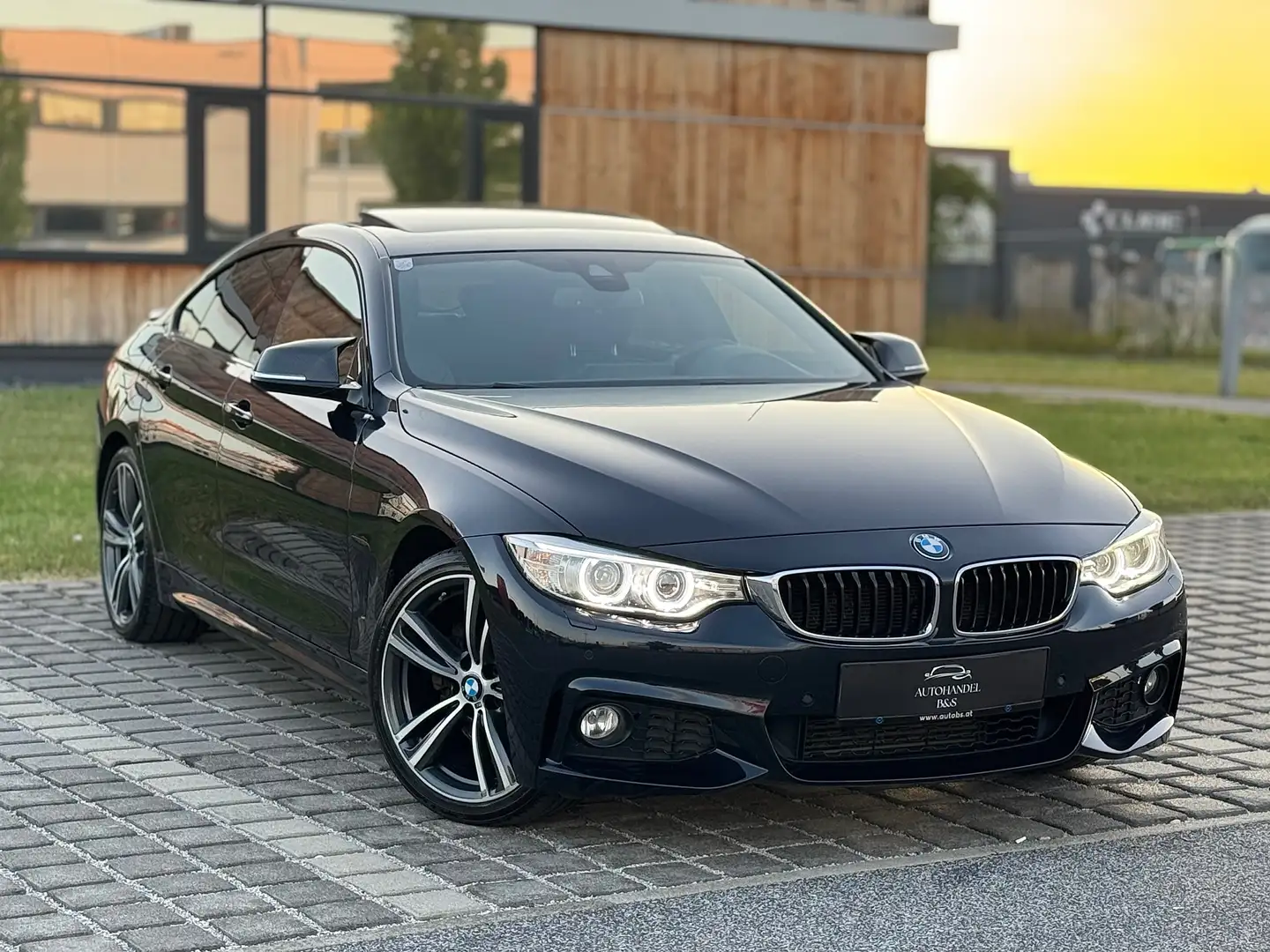 BMW 430 430d Gran Coupe *M-SPORTPAKET, HUD, H&K, GLASDACH* Schwarz - 1