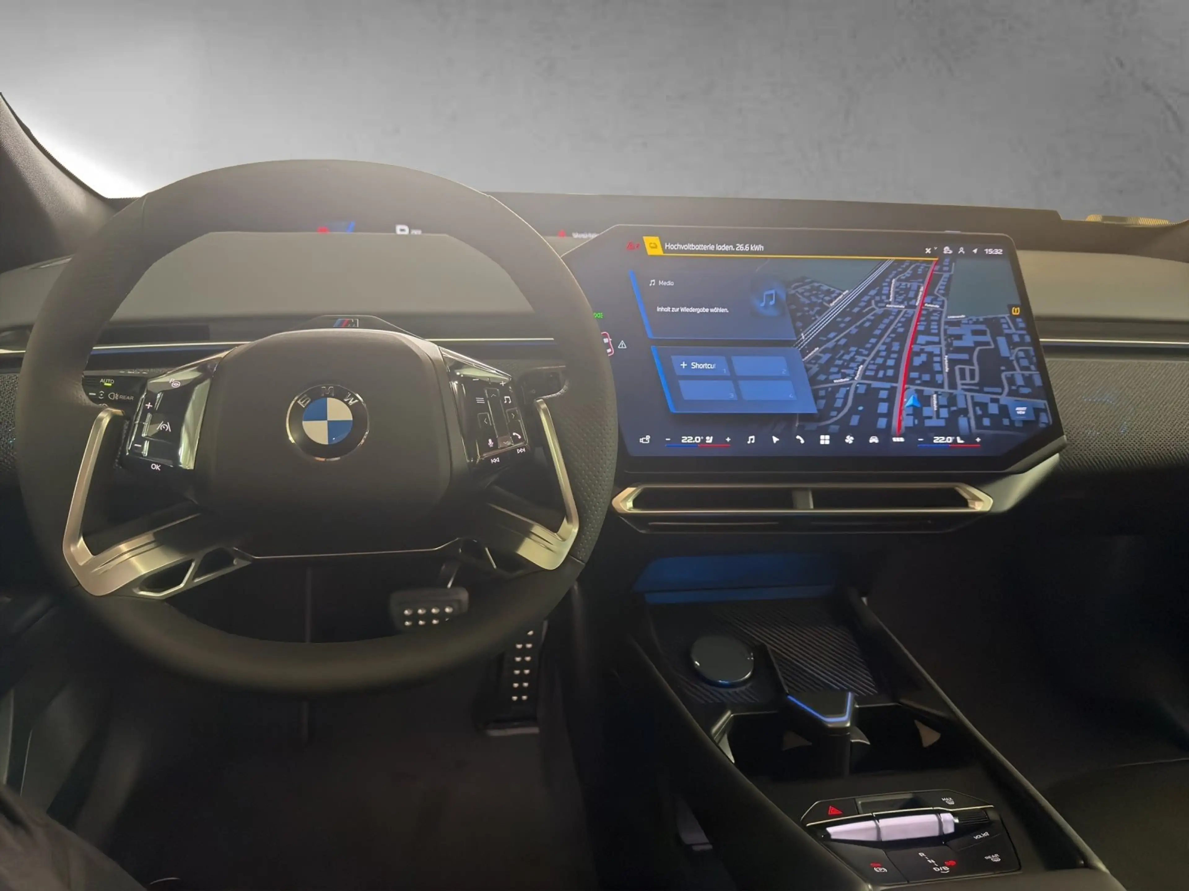 BMW i3 50 xDrive — photo 15