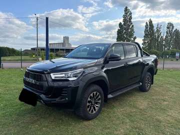 HILUX RC2 DBLE CAB 4WD 3.0L 171 D-4D BVA INVINCIBLE