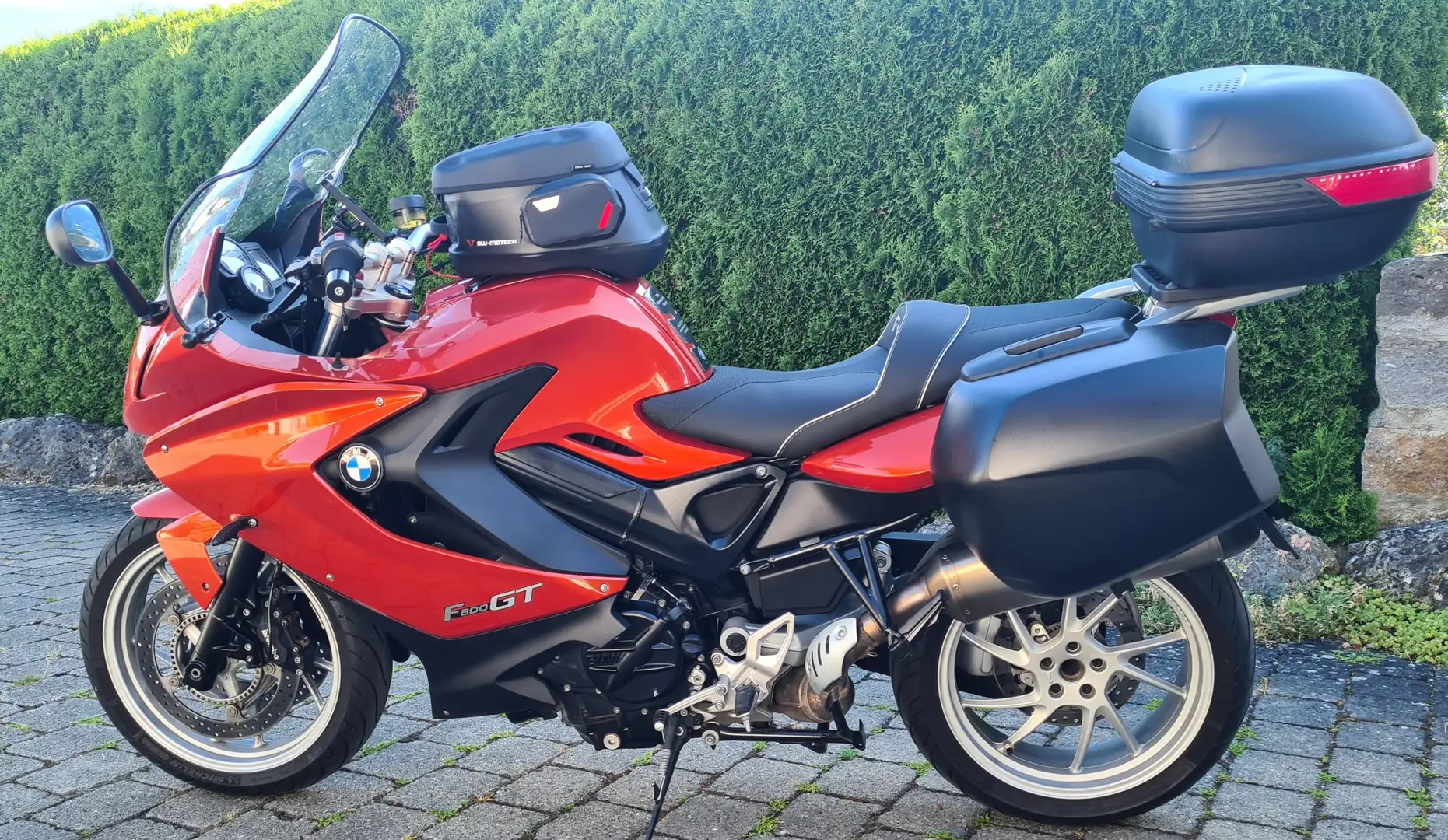 BMW F 800 GT BMW F800 GT Tiefergelegt, Bagstersitzbank Orange - 1