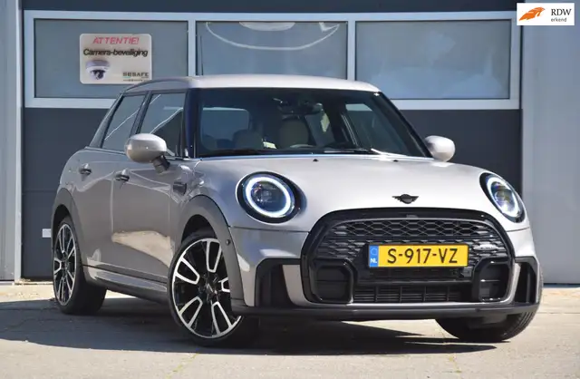 MINI John Cooper Works 1.5 Cooper jcw