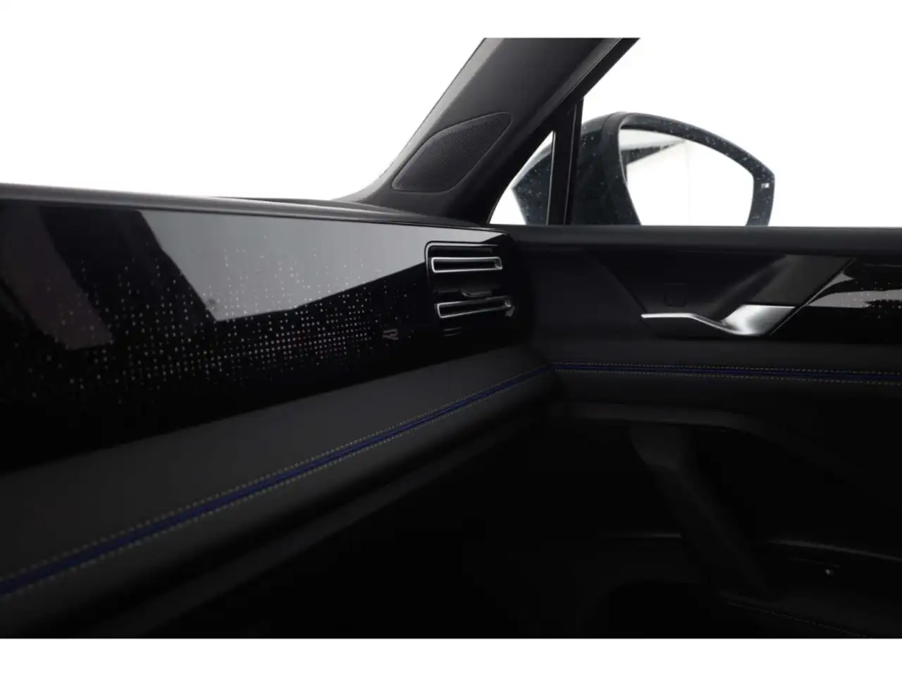Volkswagen Tiguan 1.5 eHybrid R-Line DSG AHK/Matrix/NAV/RFK, миниатюра 23