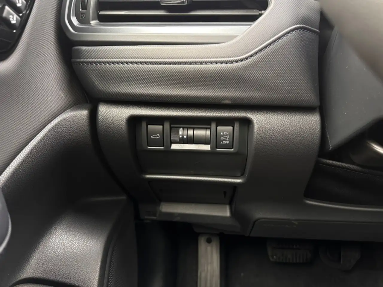 Subaru Forester photo Subaru Forester