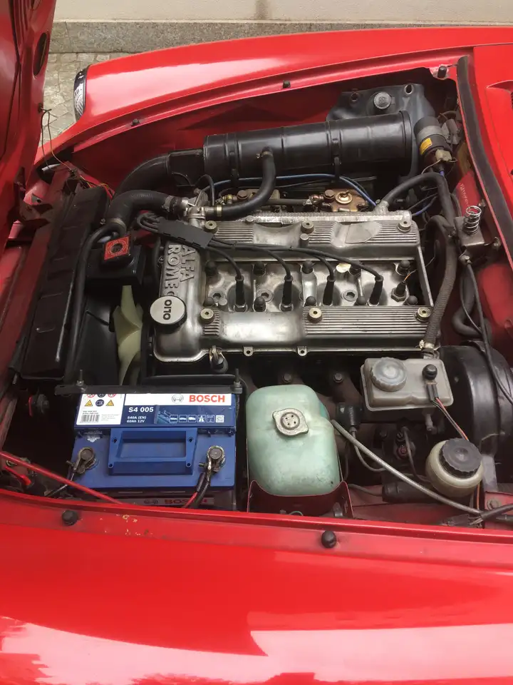 Alfa Romeo Spider 1.6, foto 2